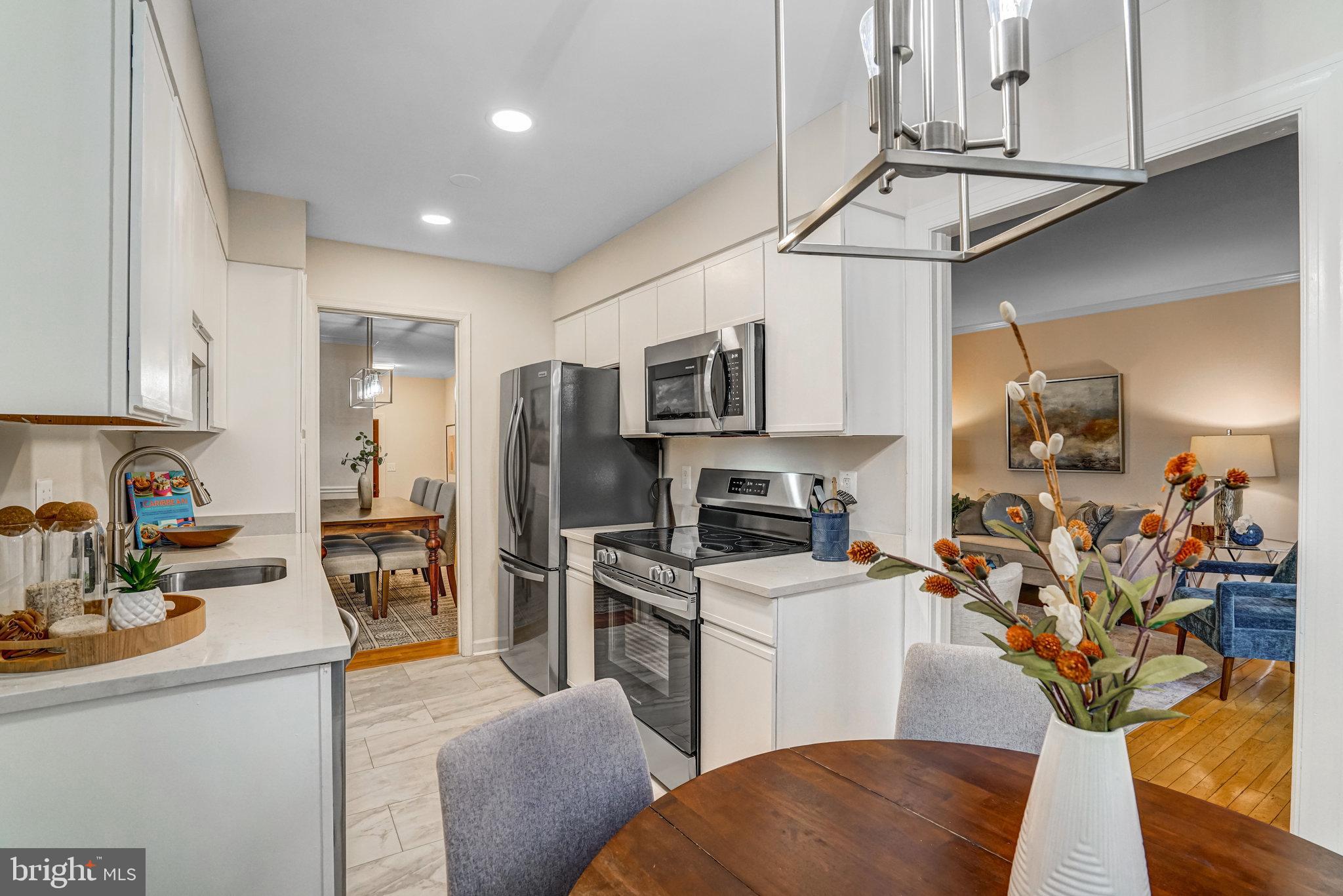 WOODFIELD ESTATES - Residential