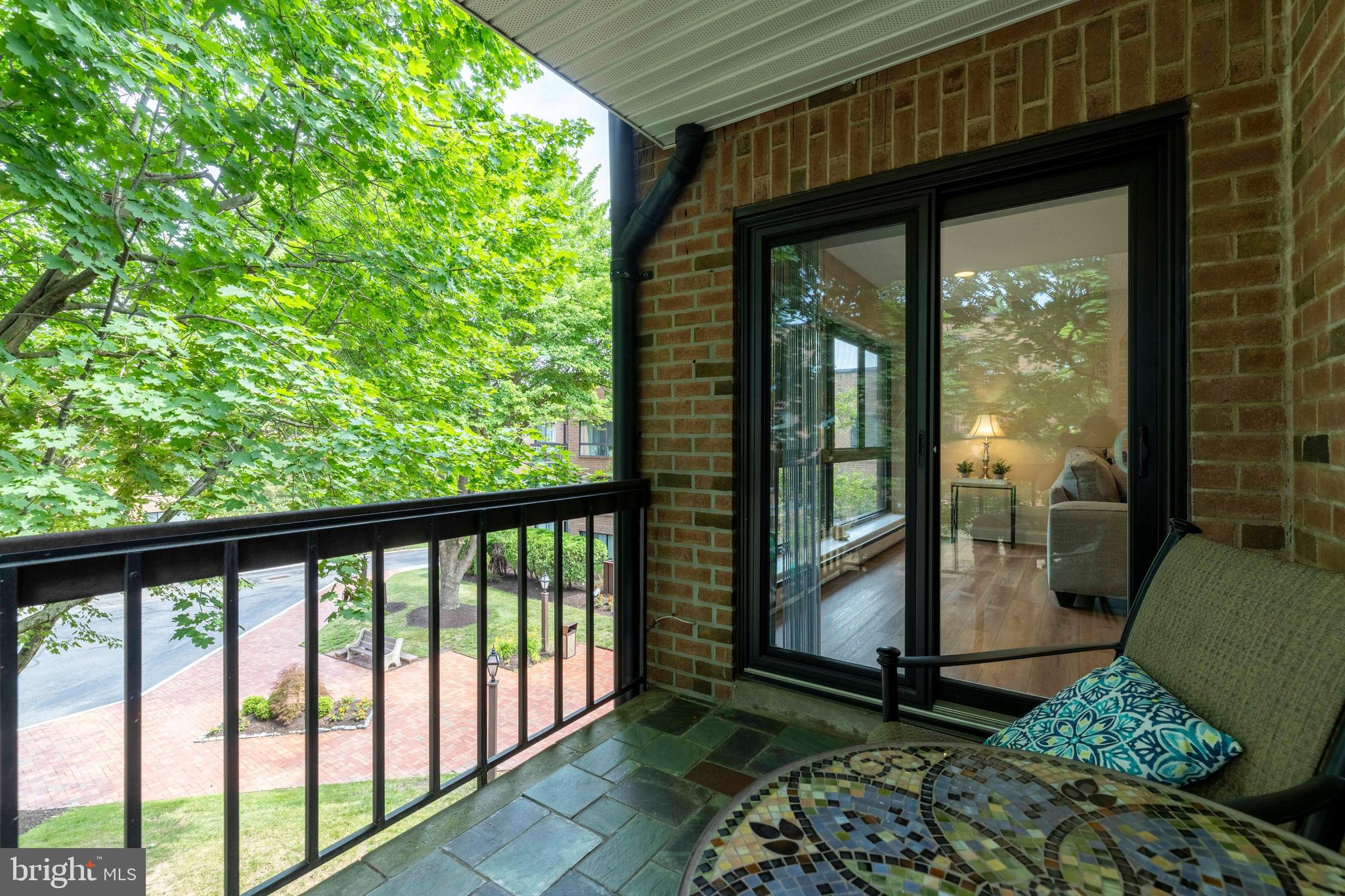 HILL HOUSE - Residential