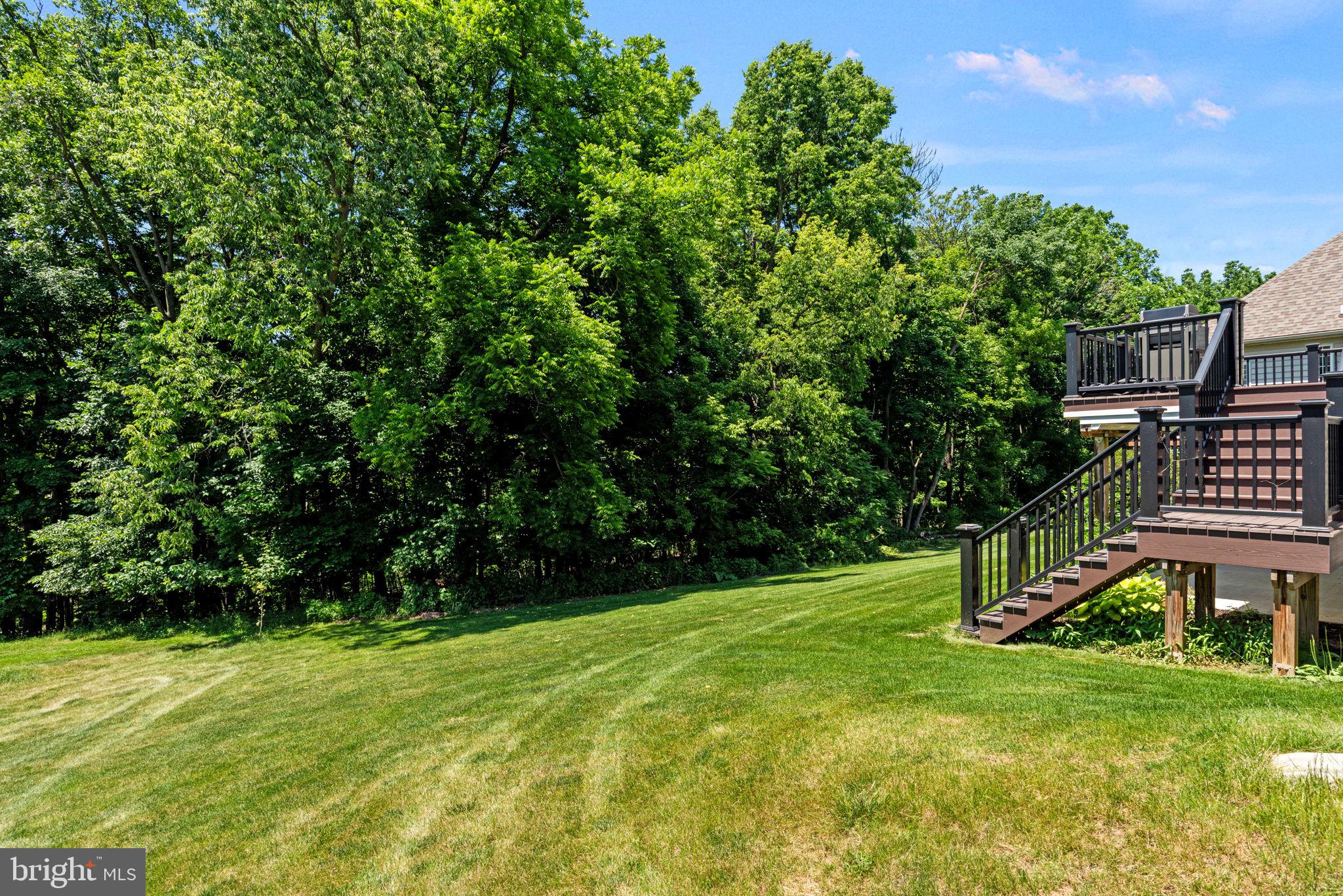 SOUTHPOINT MEADOWS - Residential