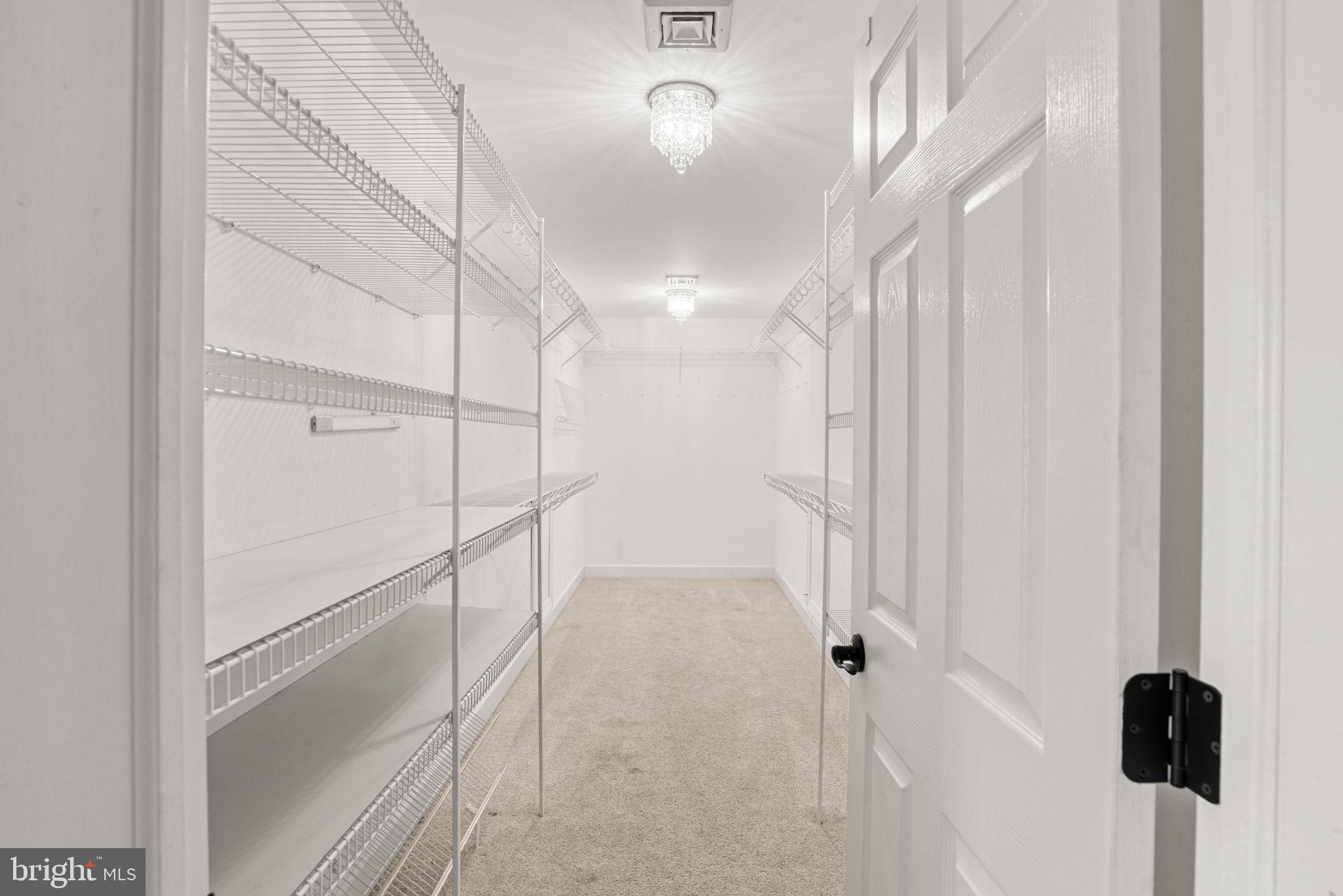 SOUTHPOINT MEADOWS - Residential