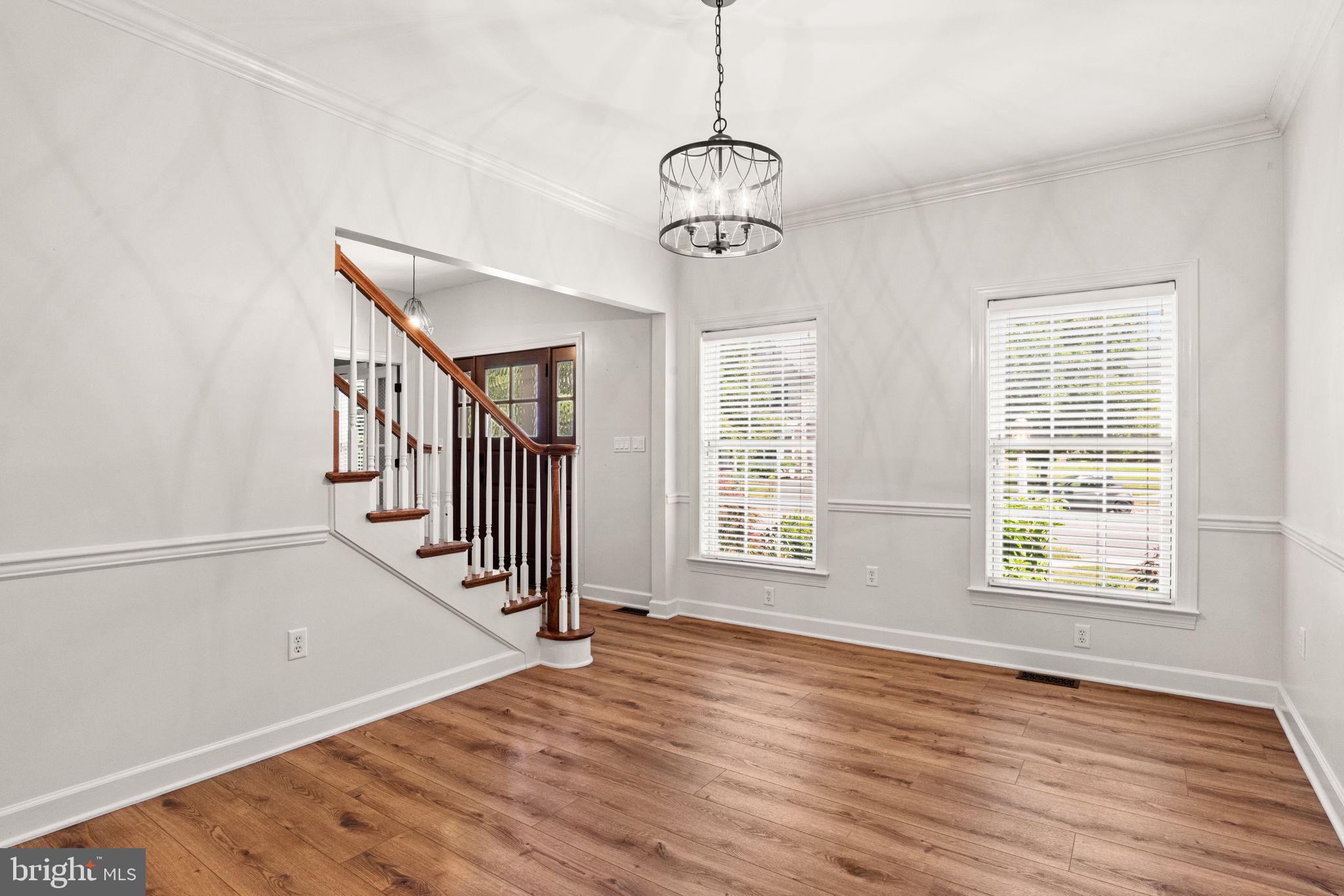 SOUTHPOINT MEADOWS - Residential