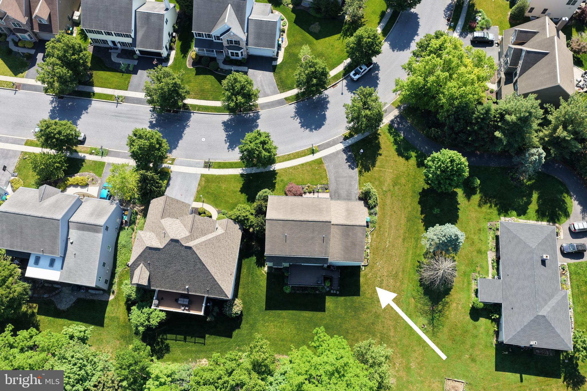 SOUTHPOINT MEADOWS - Residential