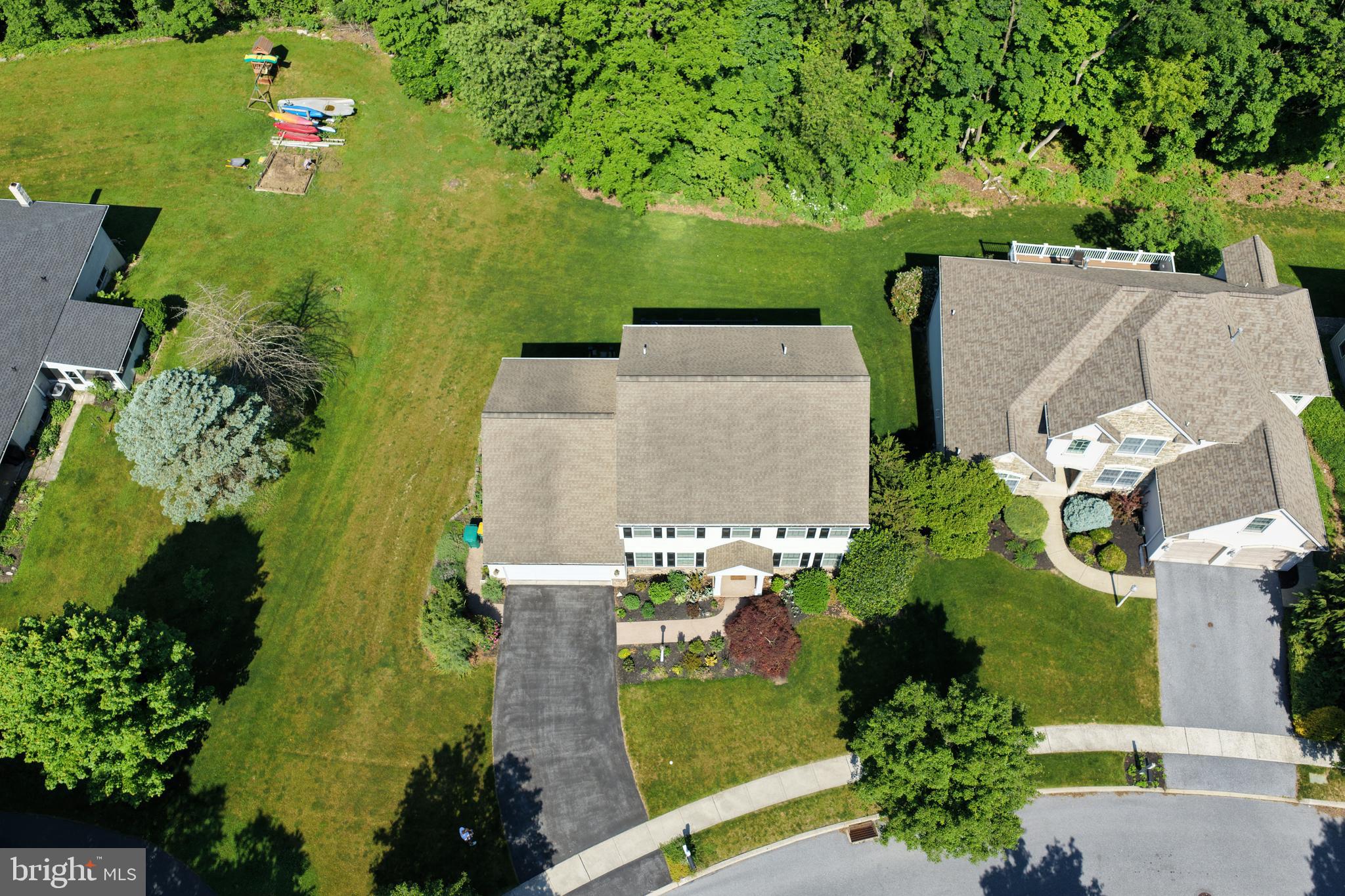SOUTHPOINT MEADOWS - Residential