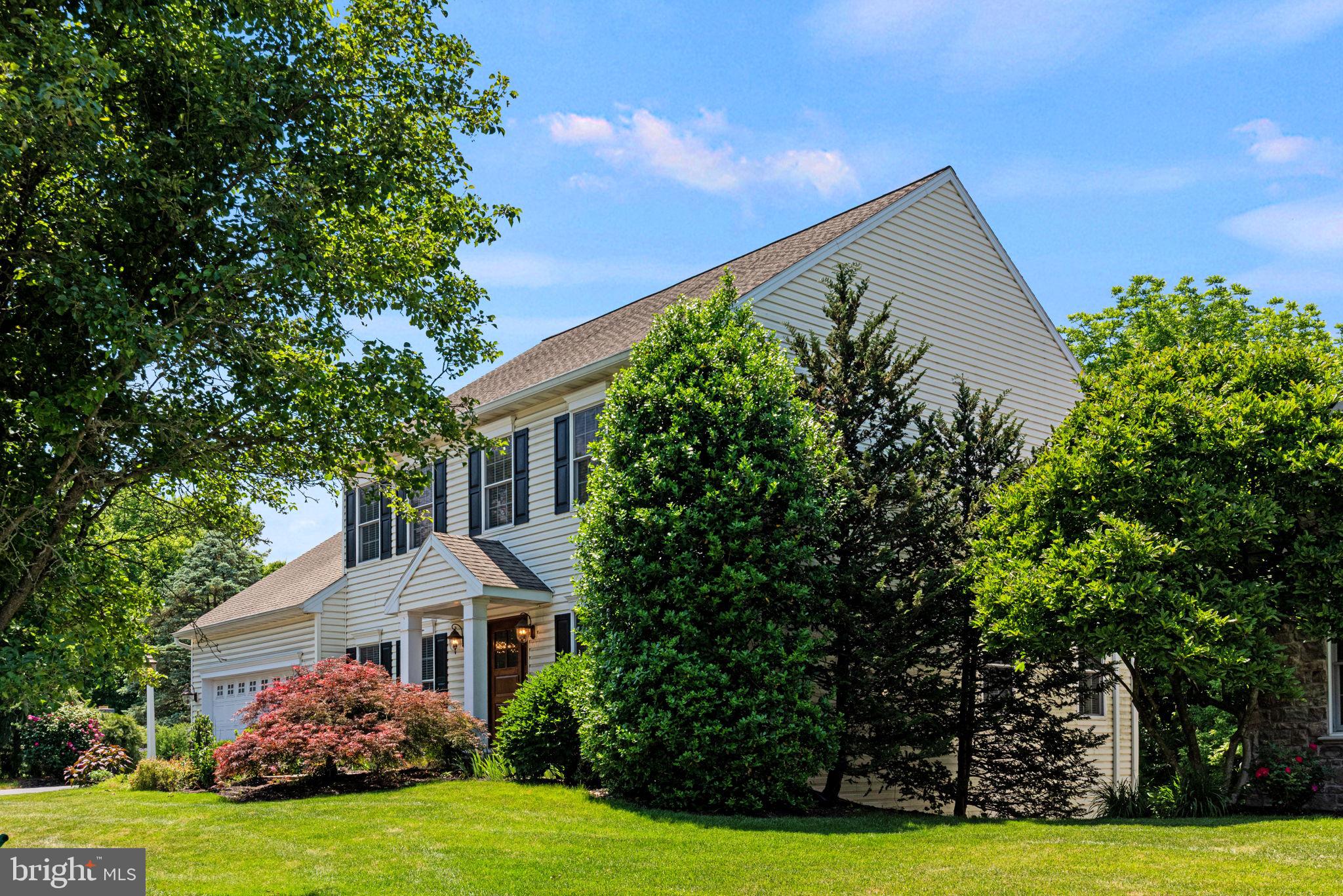 SOUTHPOINT MEADOWS - Residential