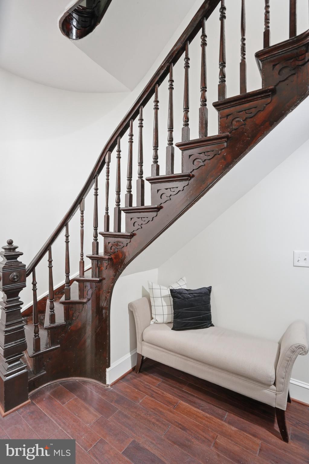 MARBLE HILL - Residential Income