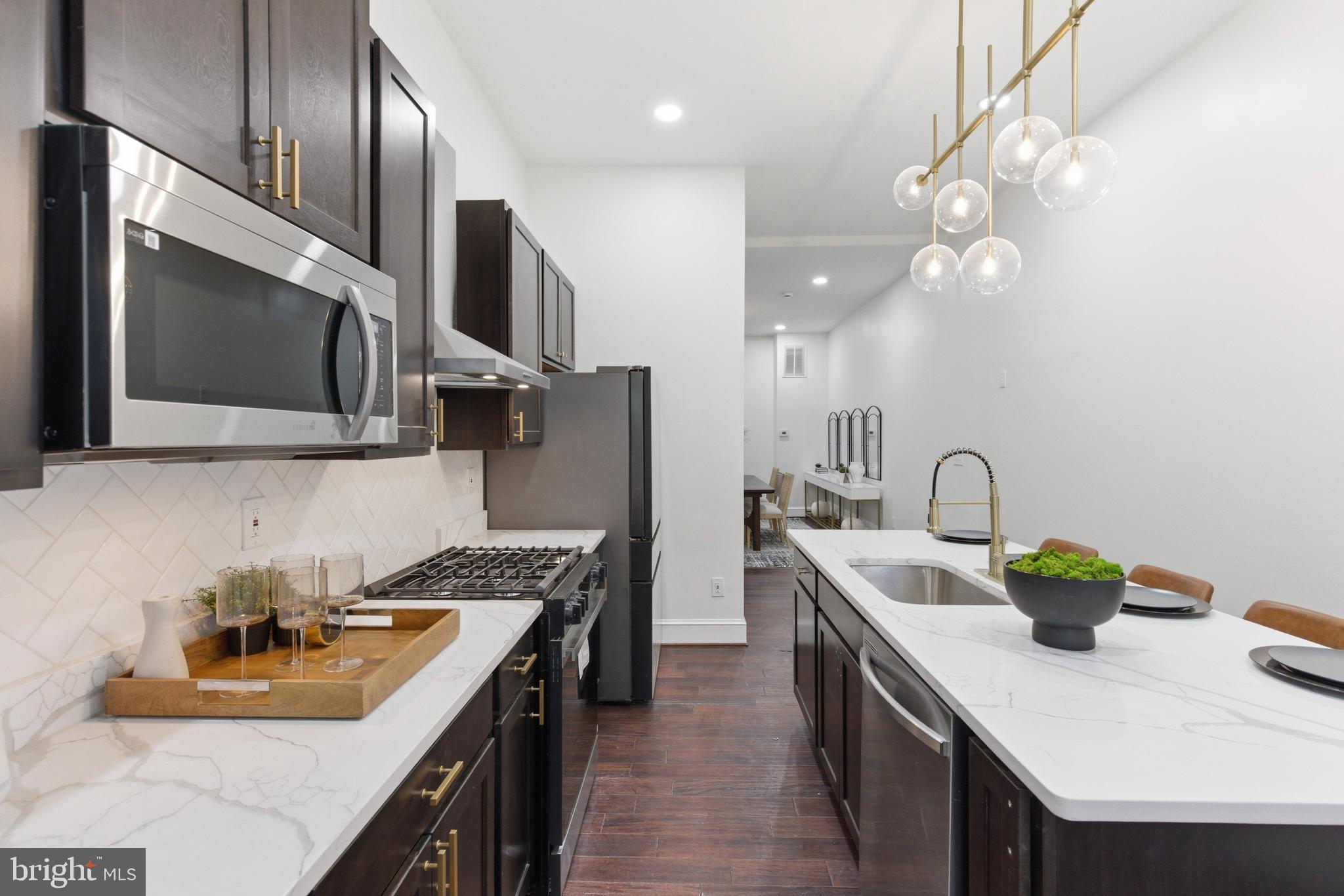 MARBLE HILL - Residential Income