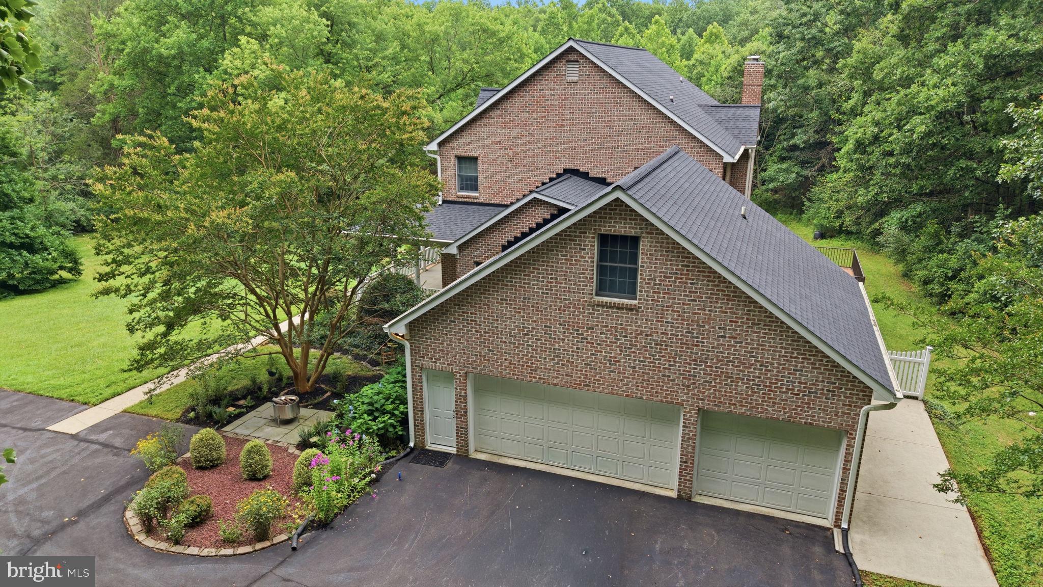 KINGSVILLE - Residential