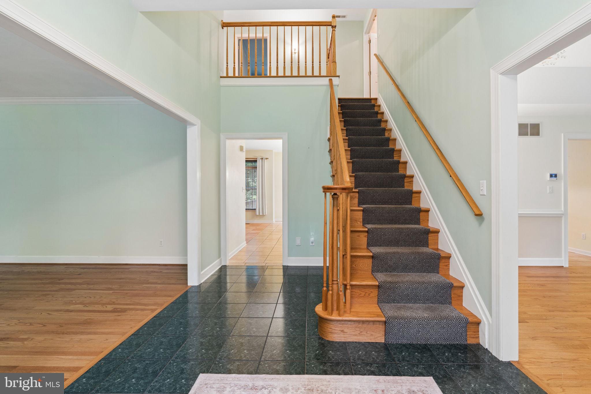 KINGSVILLE - Residential