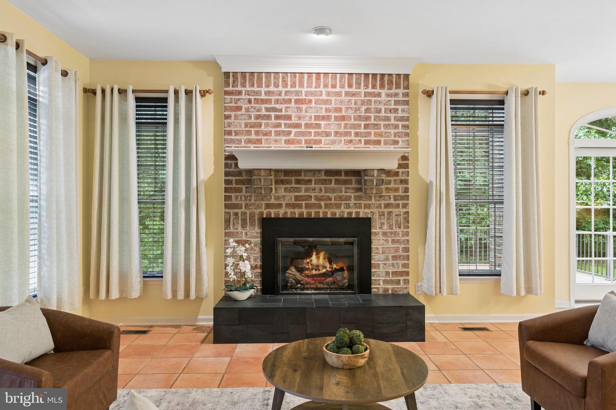 KINGSVILLE - Residential