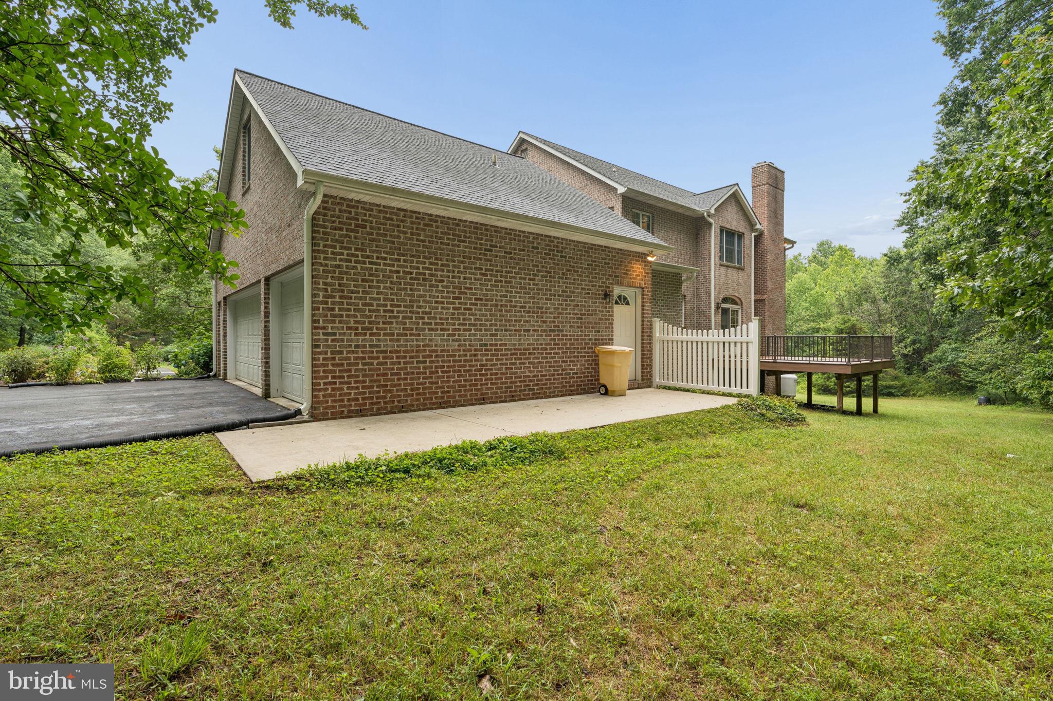 KINGSVILLE - Residential