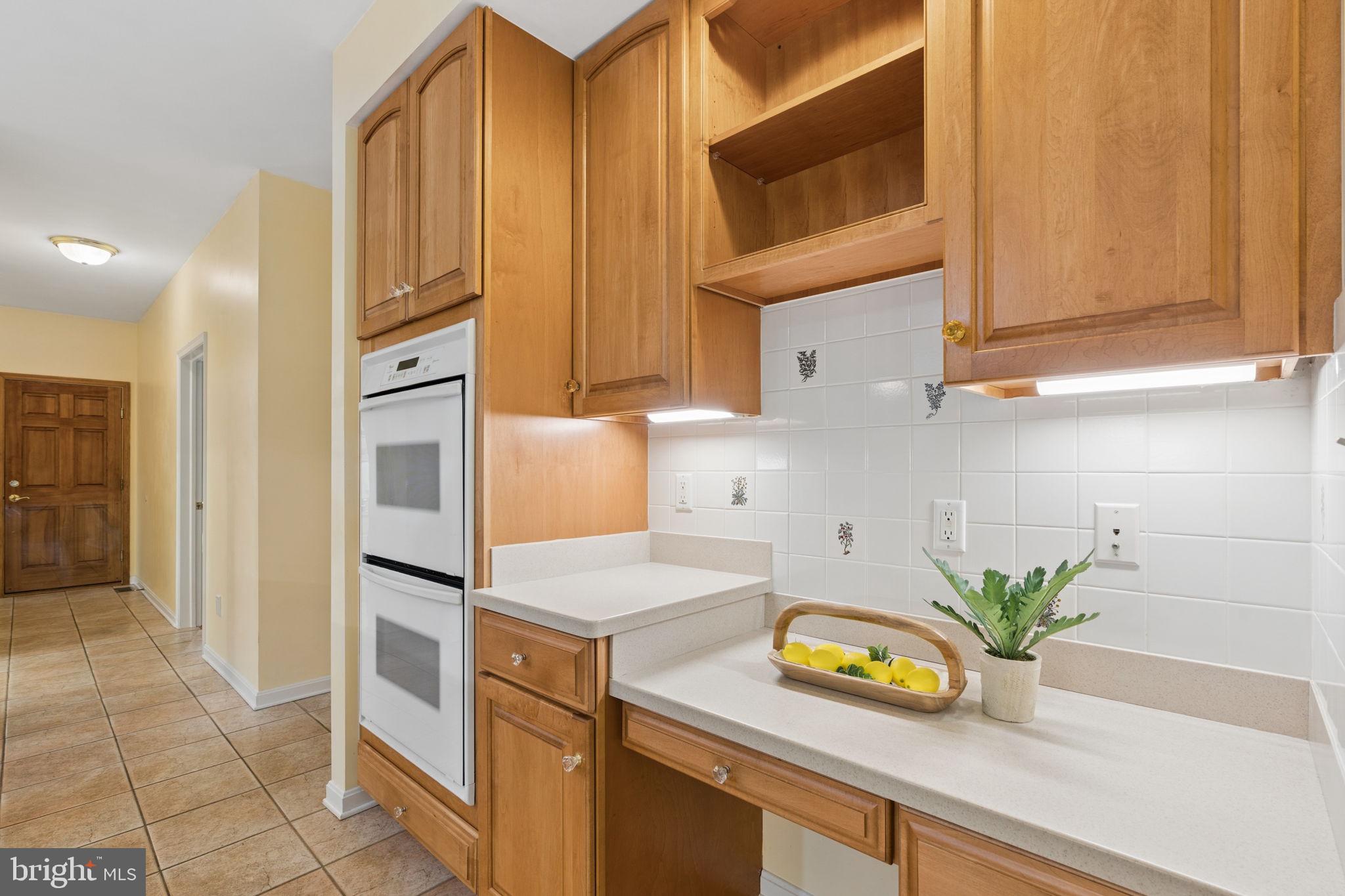 KINGSVILLE - Residential