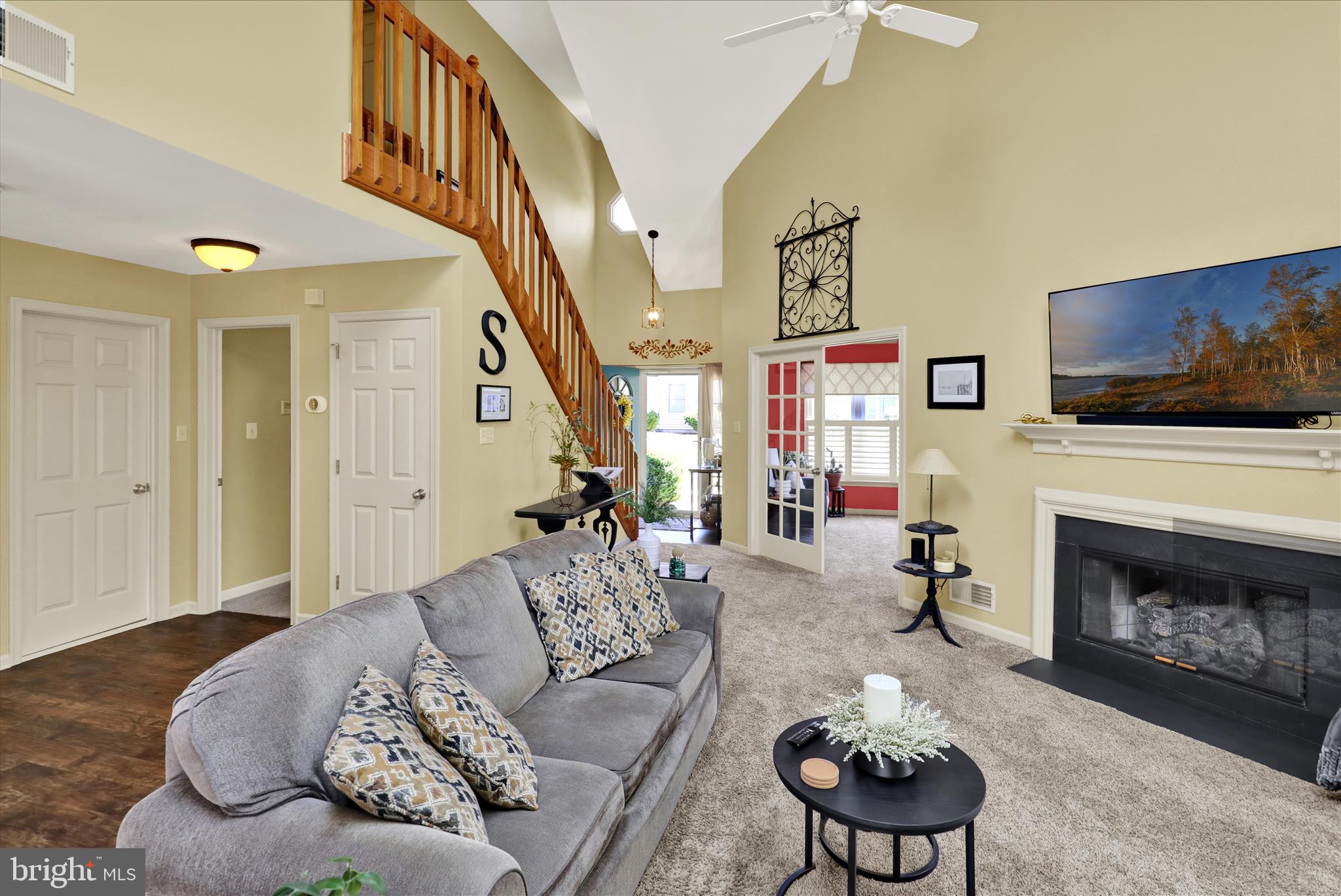 STONE HILL FARMS - Residential