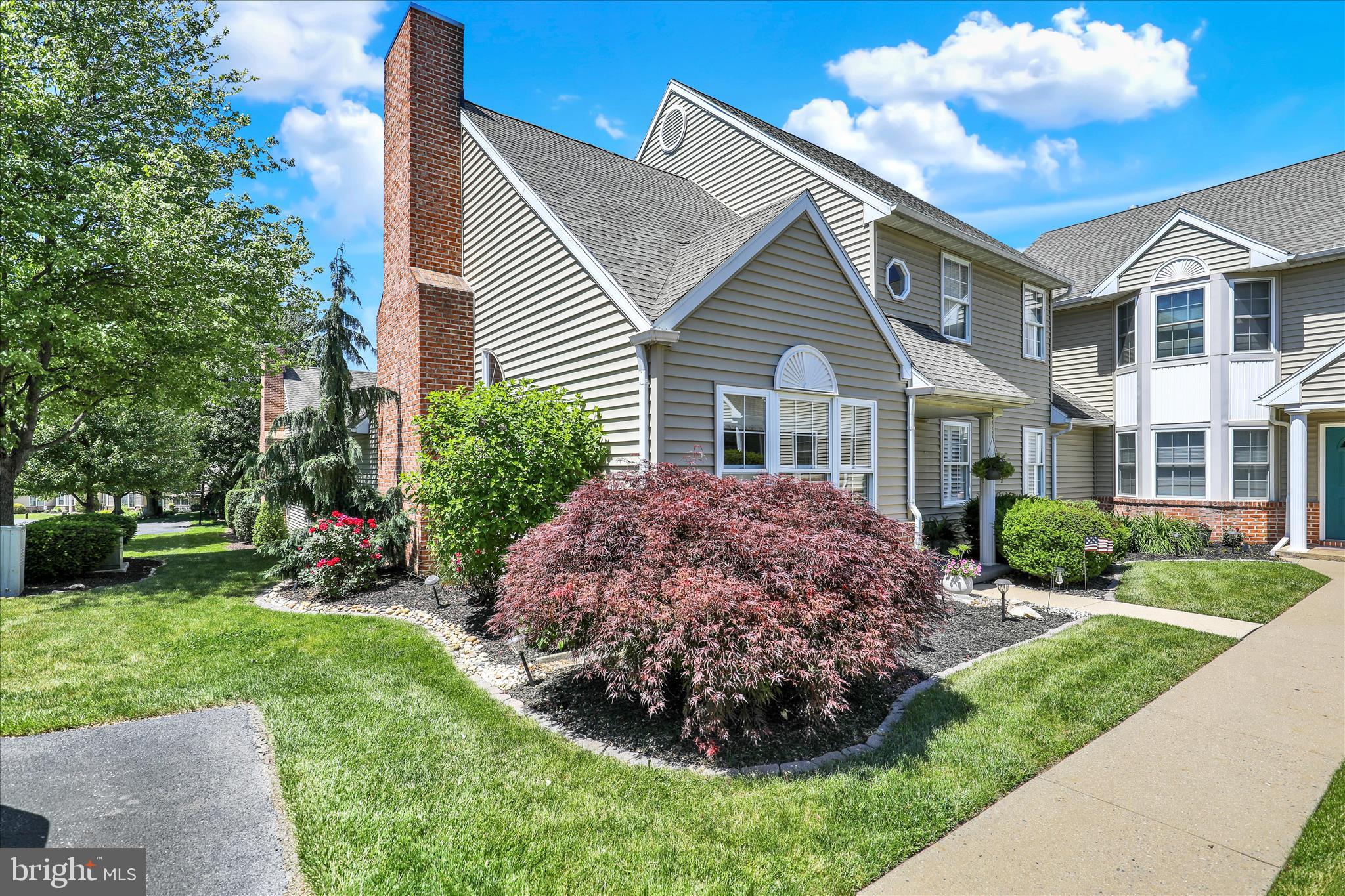 STONE HILL FARMS - Residential