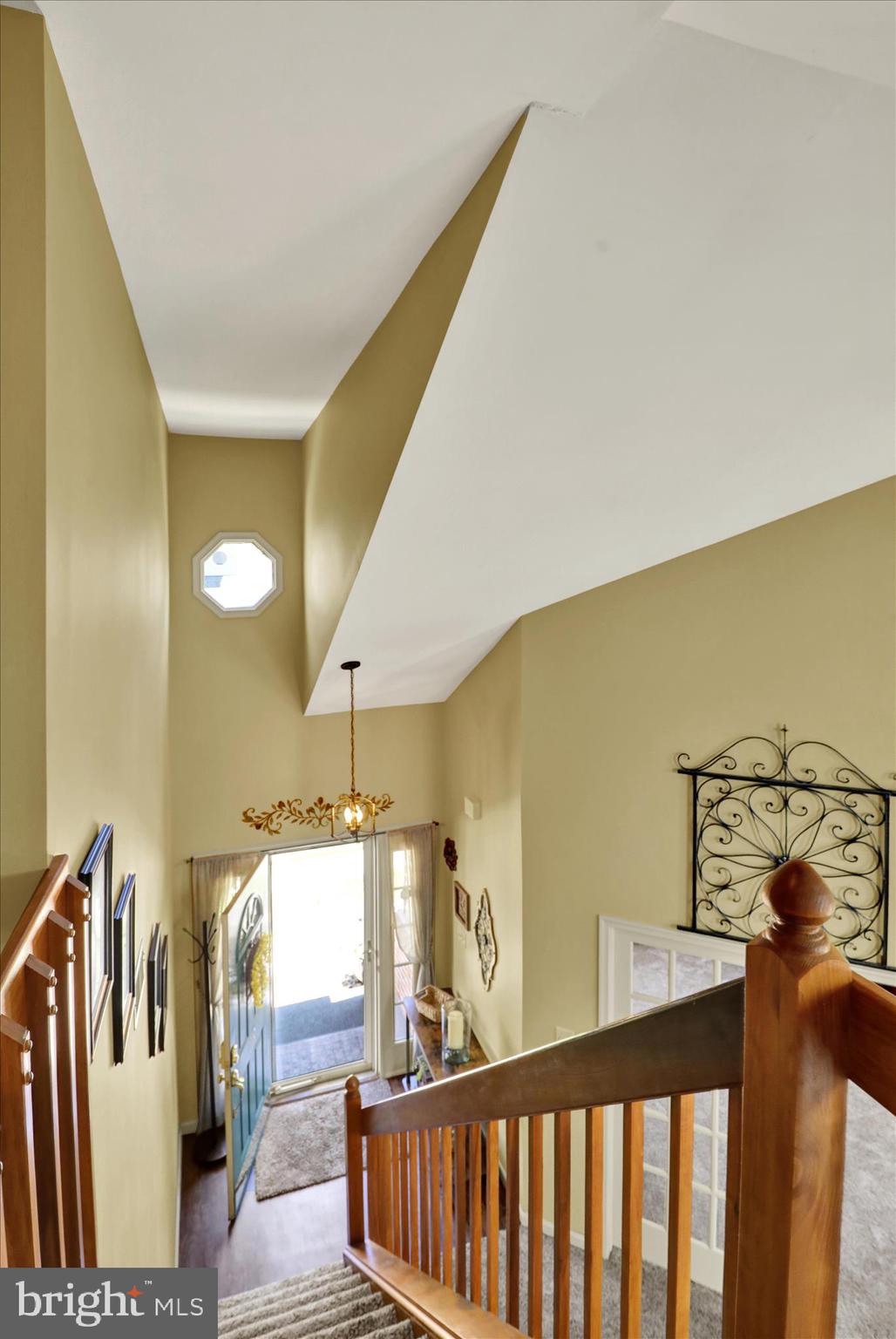 STONE HILL FARMS - Residential
