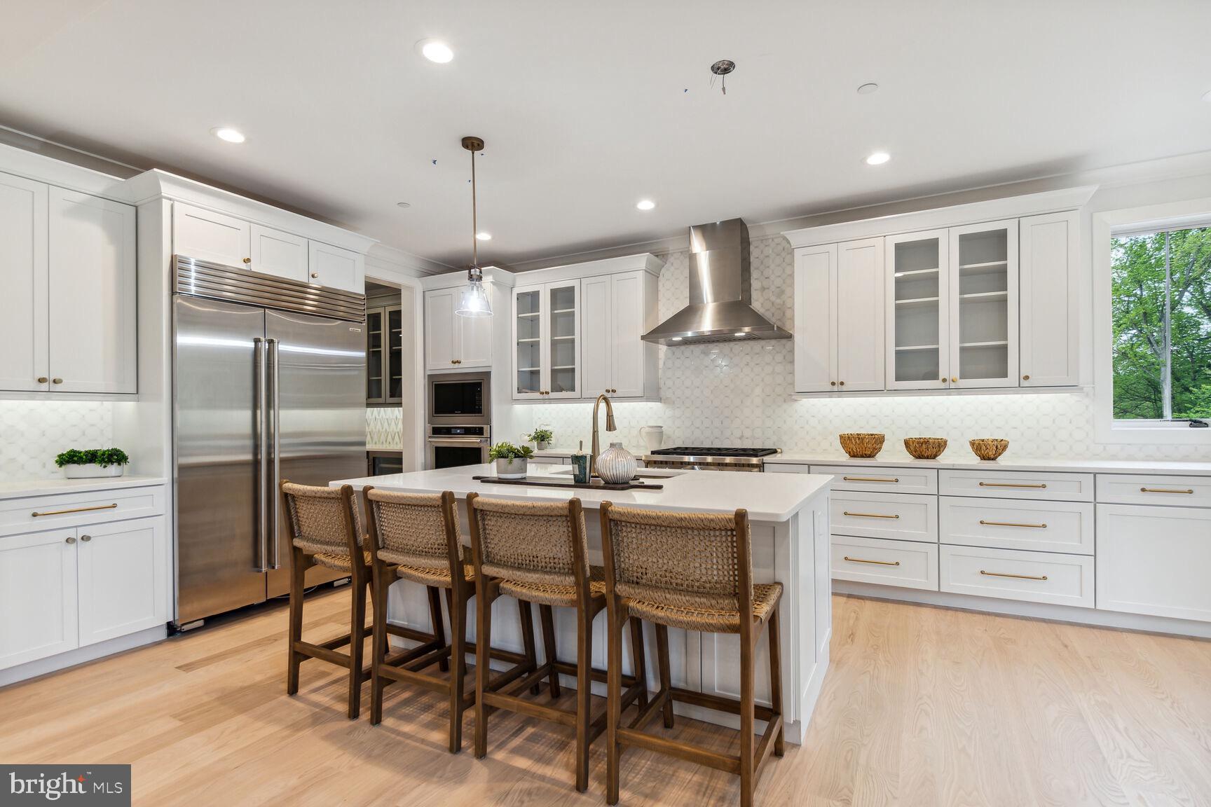 ALTA VISTA GARDENS - Residential
