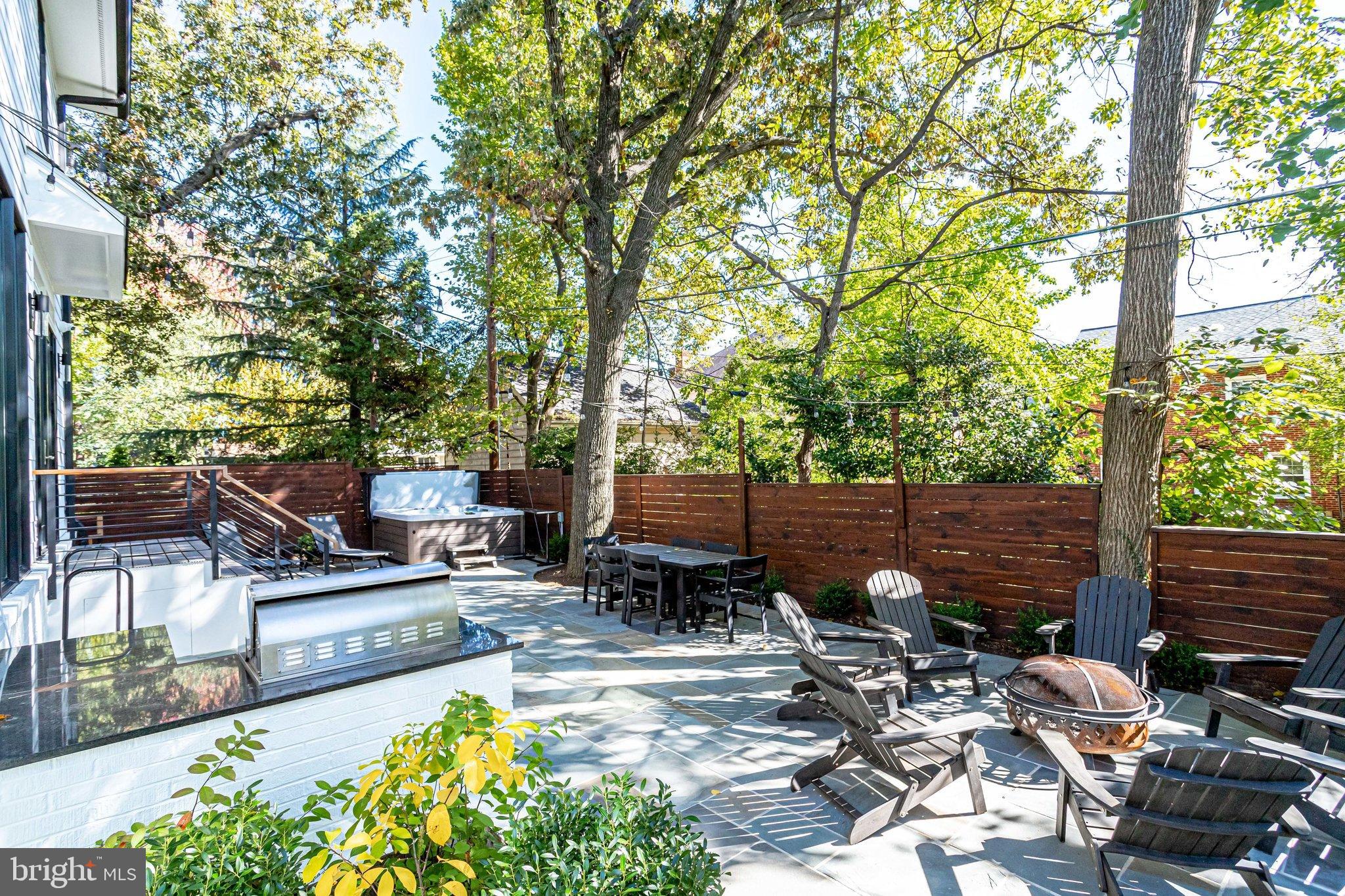 ASHTON HEIGHTS - Residential