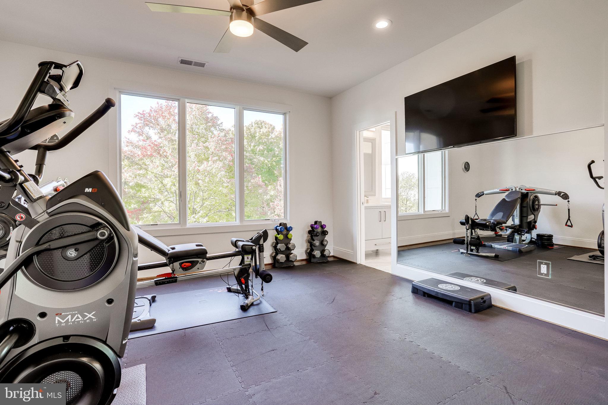 ASHTON HEIGHTS - Residential