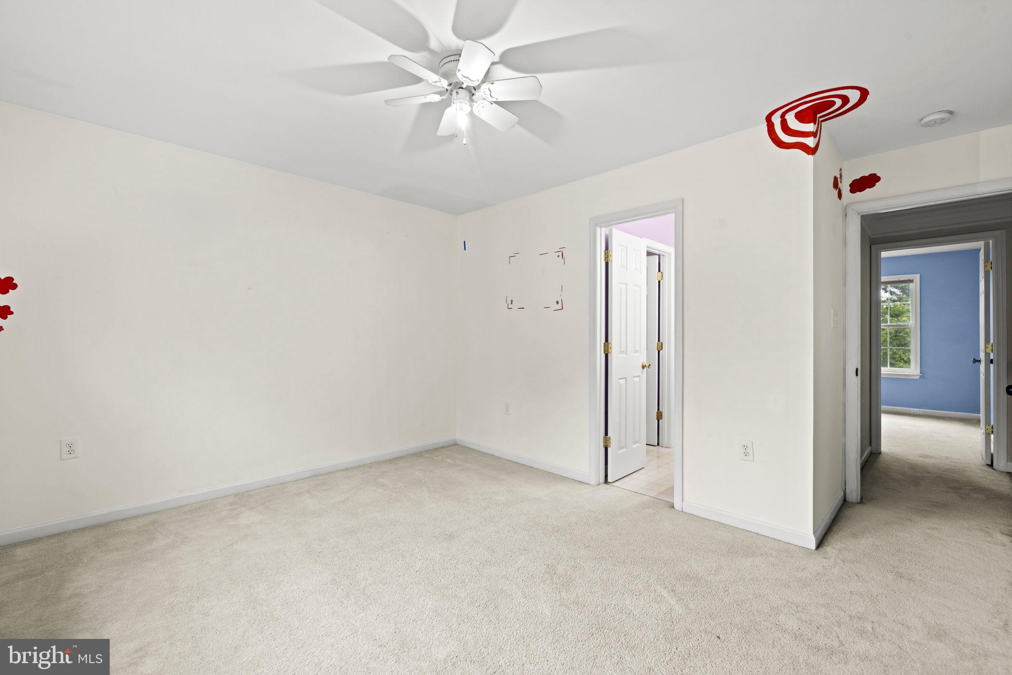 MEADOW BROOK - Residential