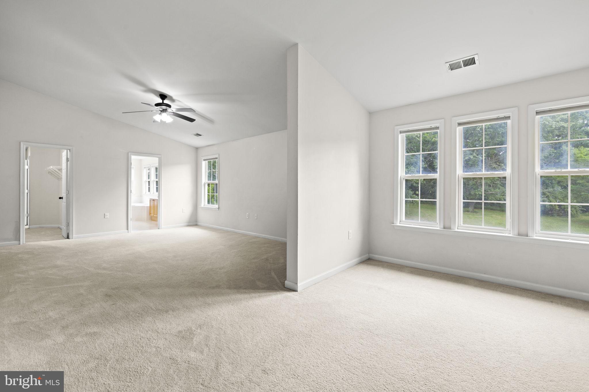 MEADOW BROOK - Residential