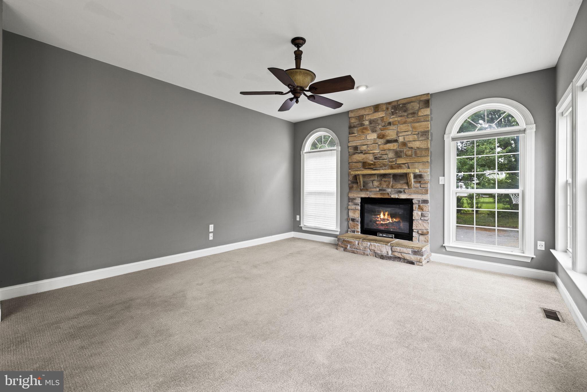 MEADOW BROOK - Residential