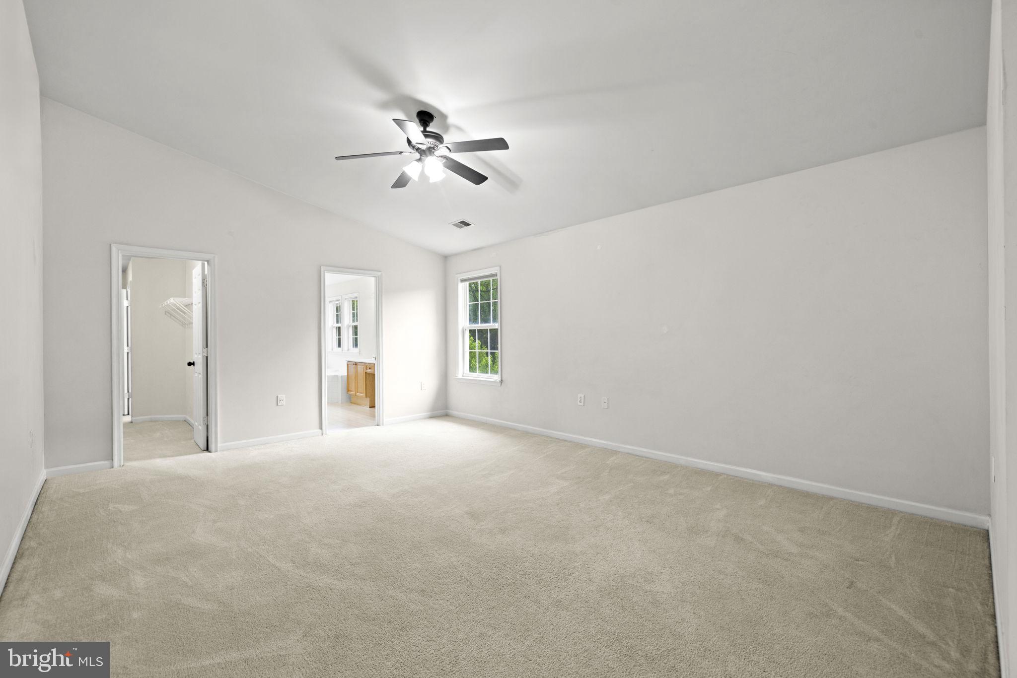 MEADOW BROOK - Residential