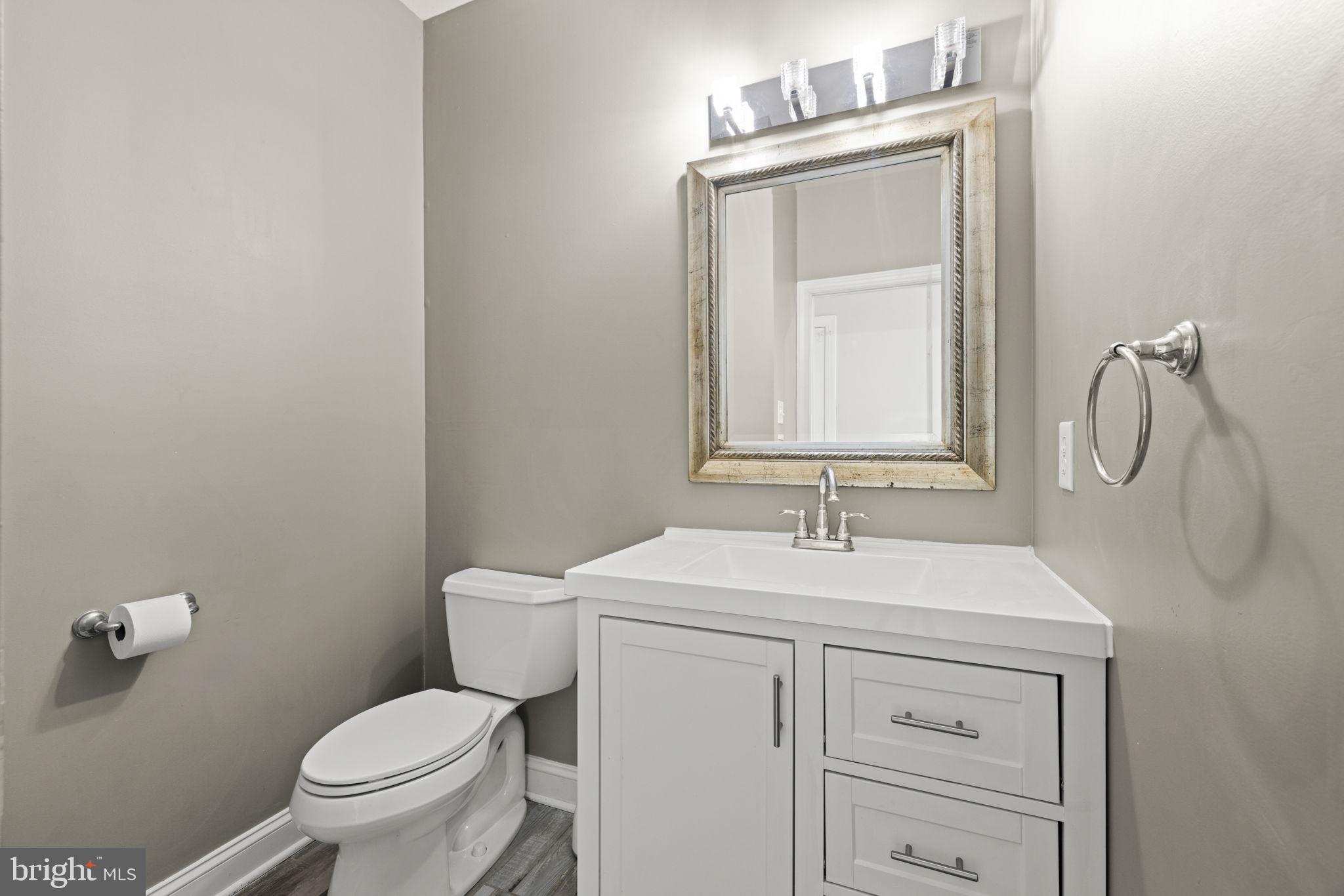 MEADOW BROOK - Residential