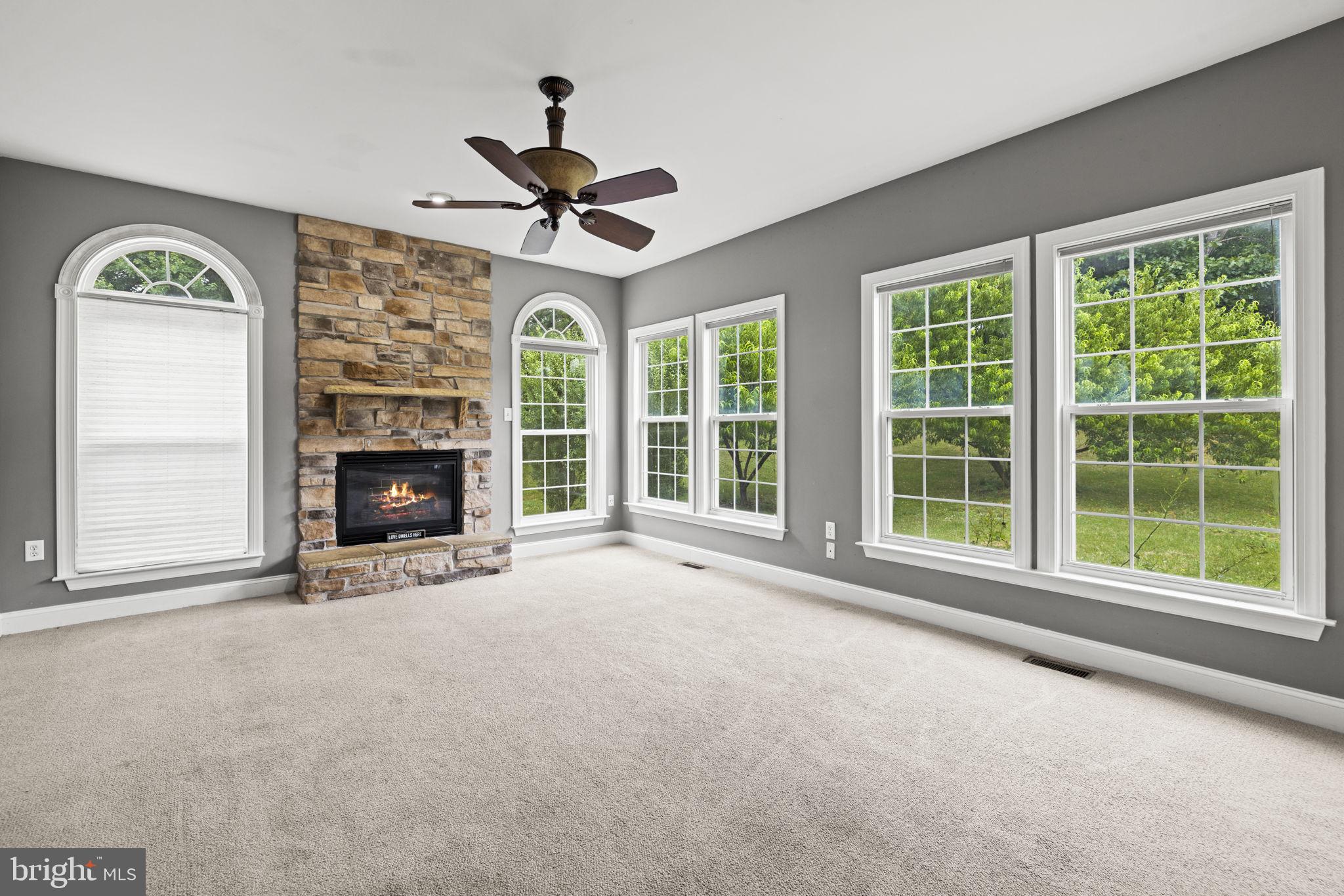 MEADOW BROOK - Residential