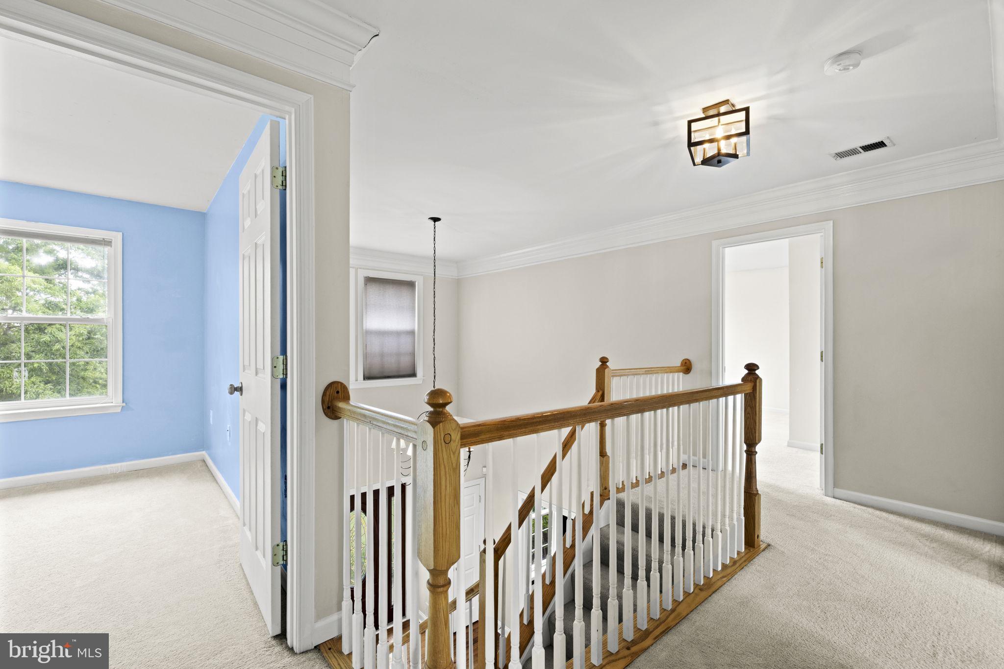 MEADOW BROOK - Residential