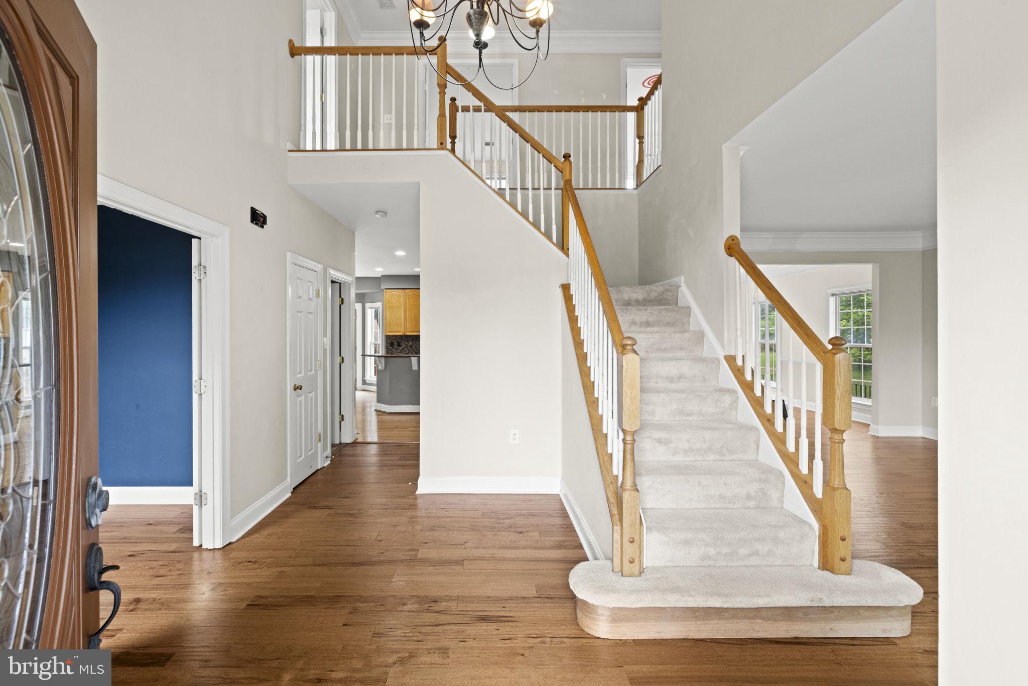 MEADOW BROOK - Residential