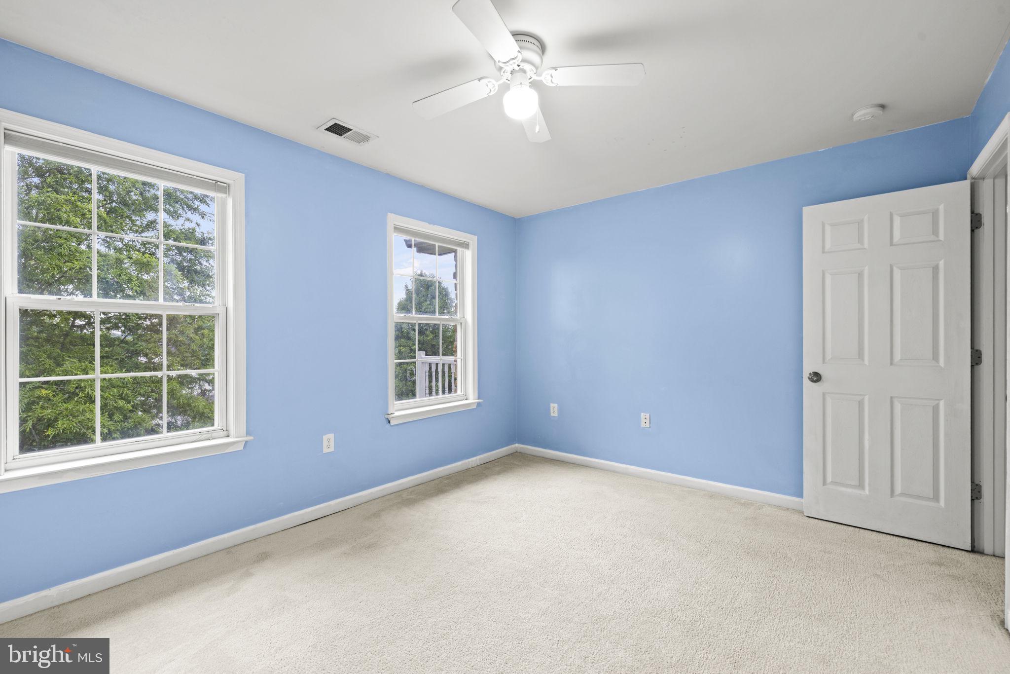 MEADOW BROOK - Residential