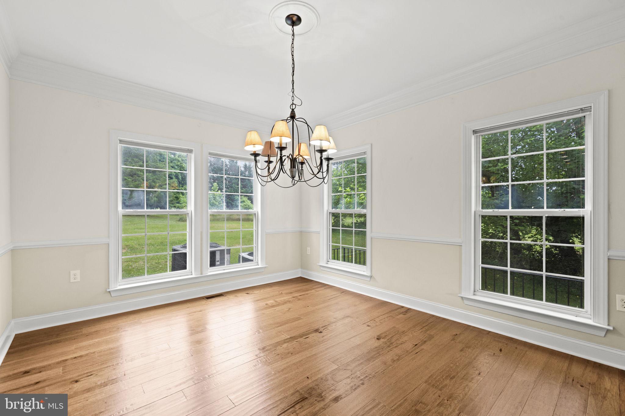 MEADOW BROOK - Residential