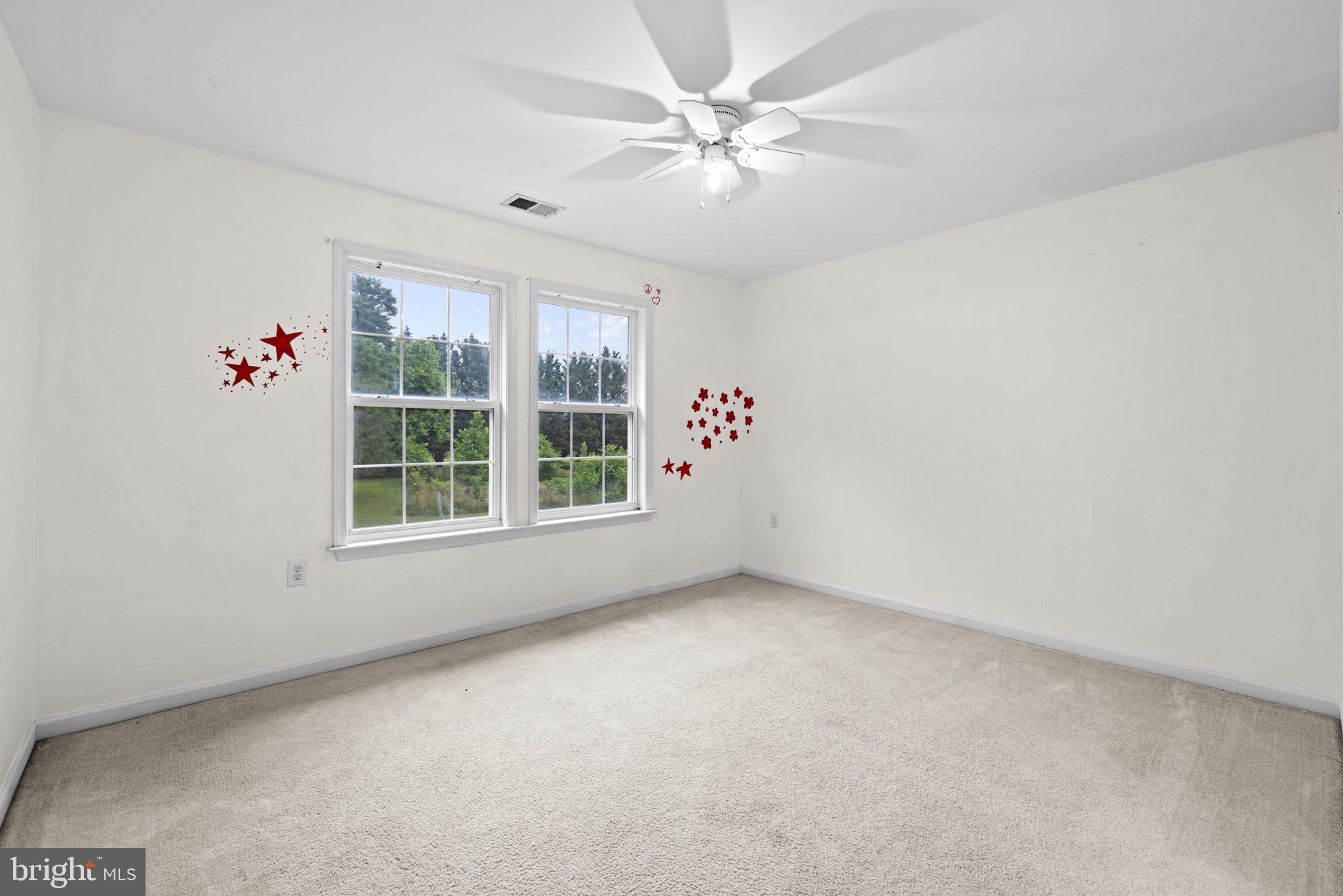 MEADOW BROOK - Residential