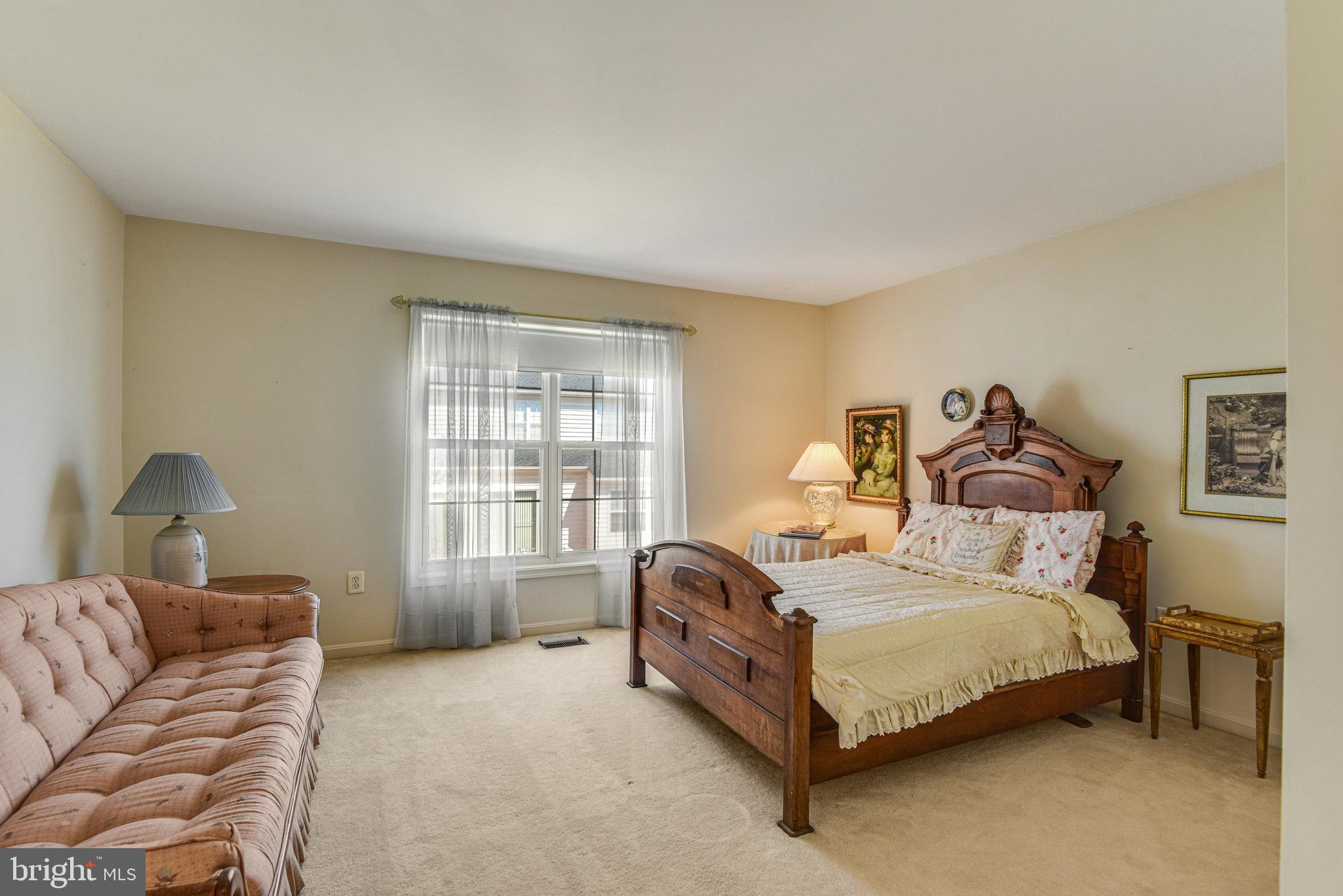 THE PINES - Residential