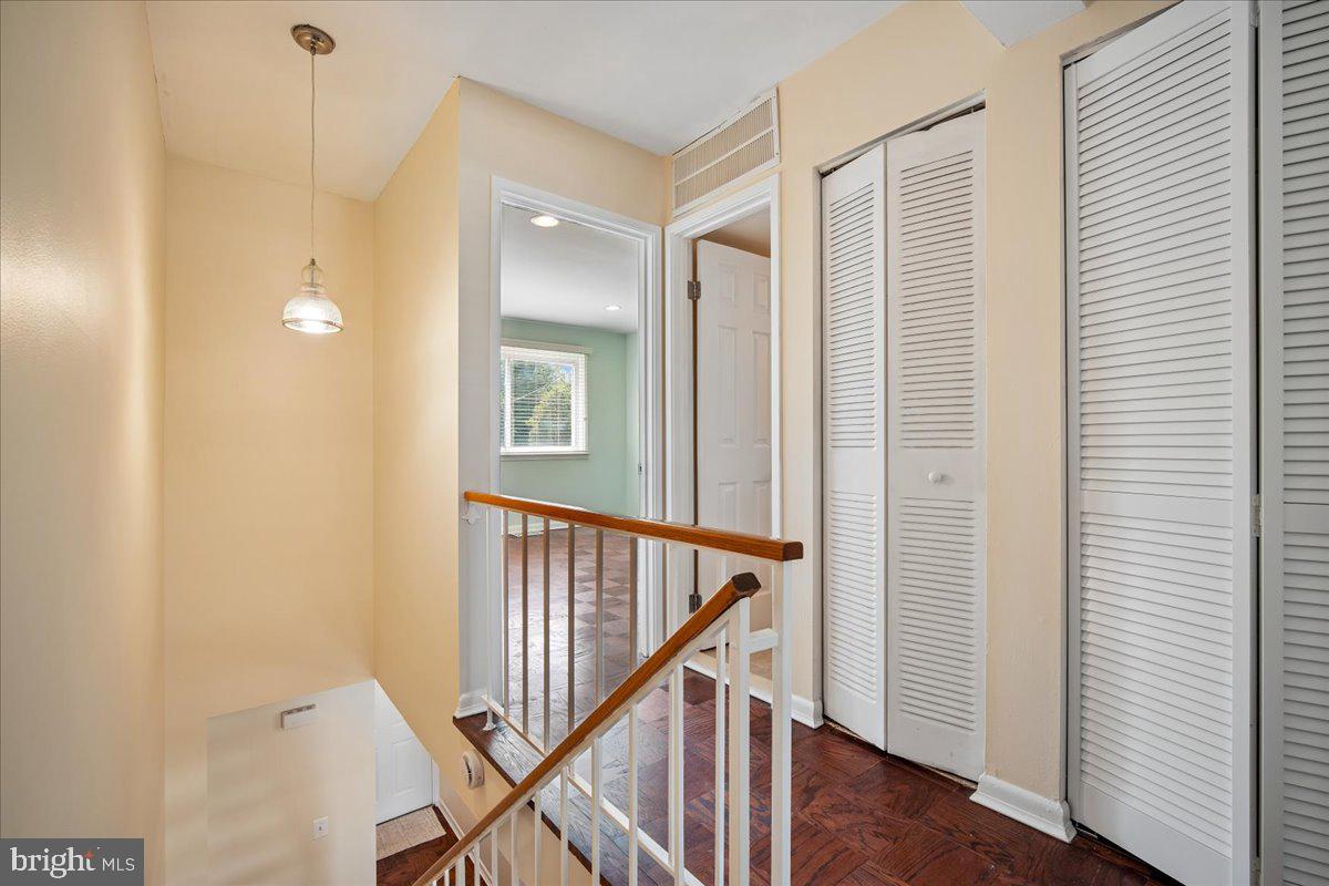 MONTGOMERY CENTURY - Residential