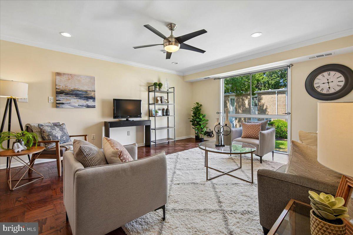 MONTGOMERY CENTURY - Residential