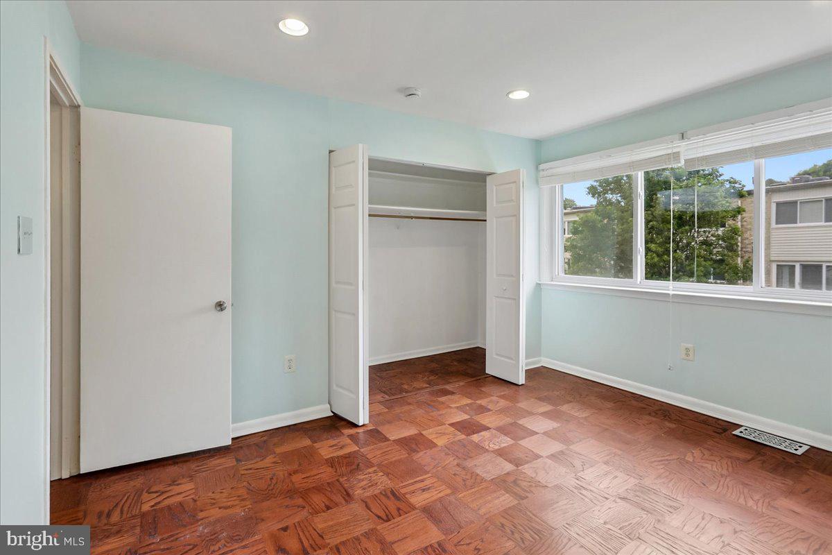 MONTGOMERY CENTURY - Residential
