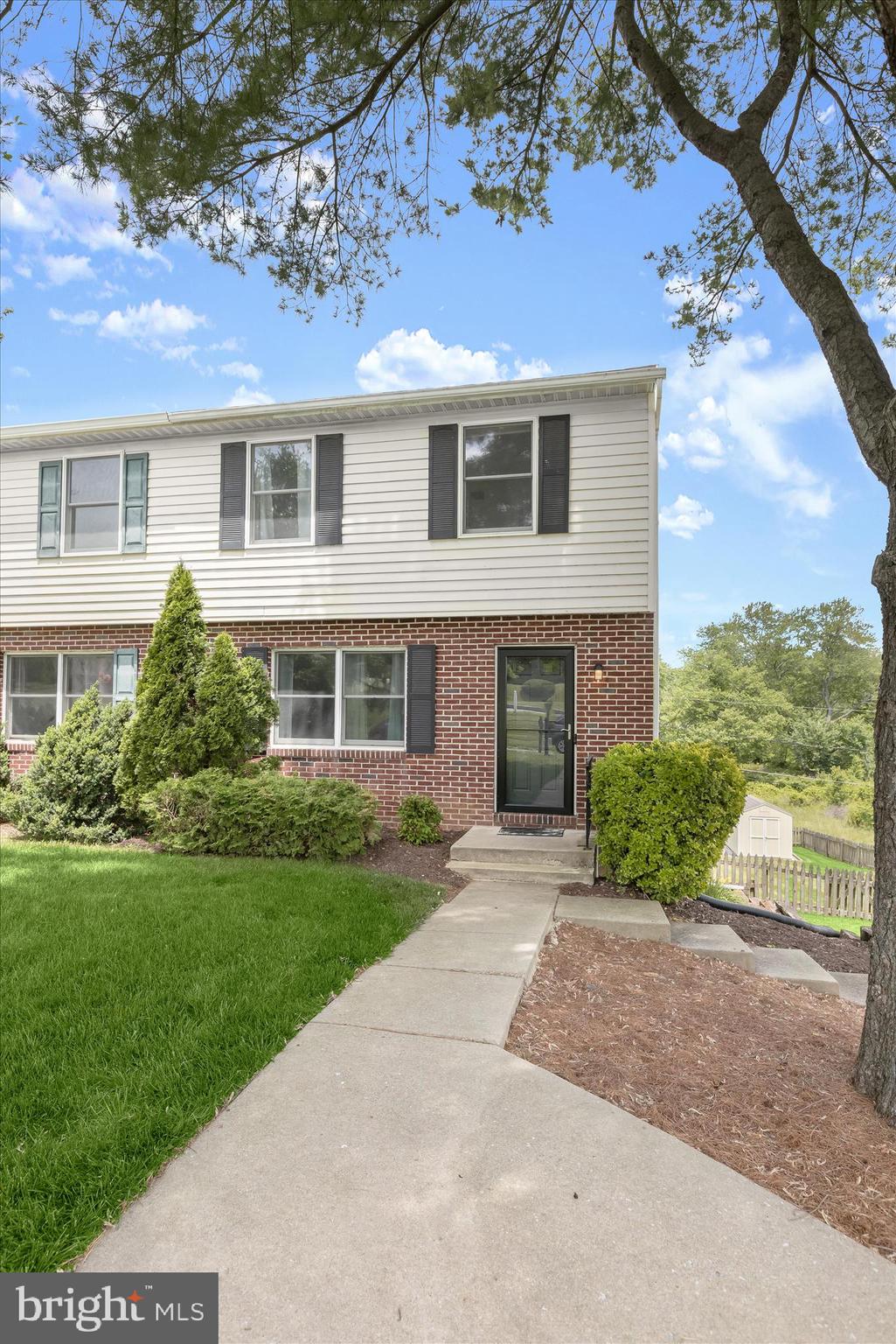 GRANDVIEW - Residential