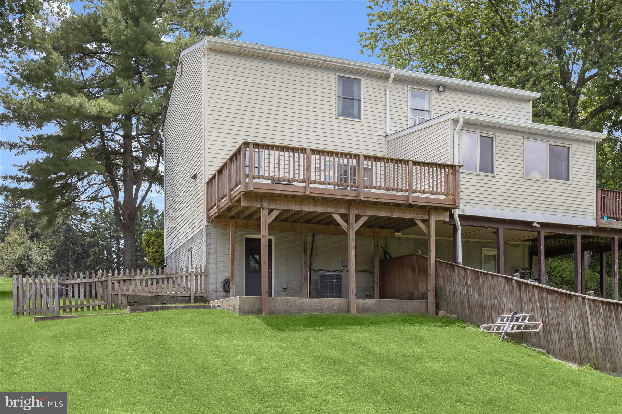 GRANDVIEW - Residential