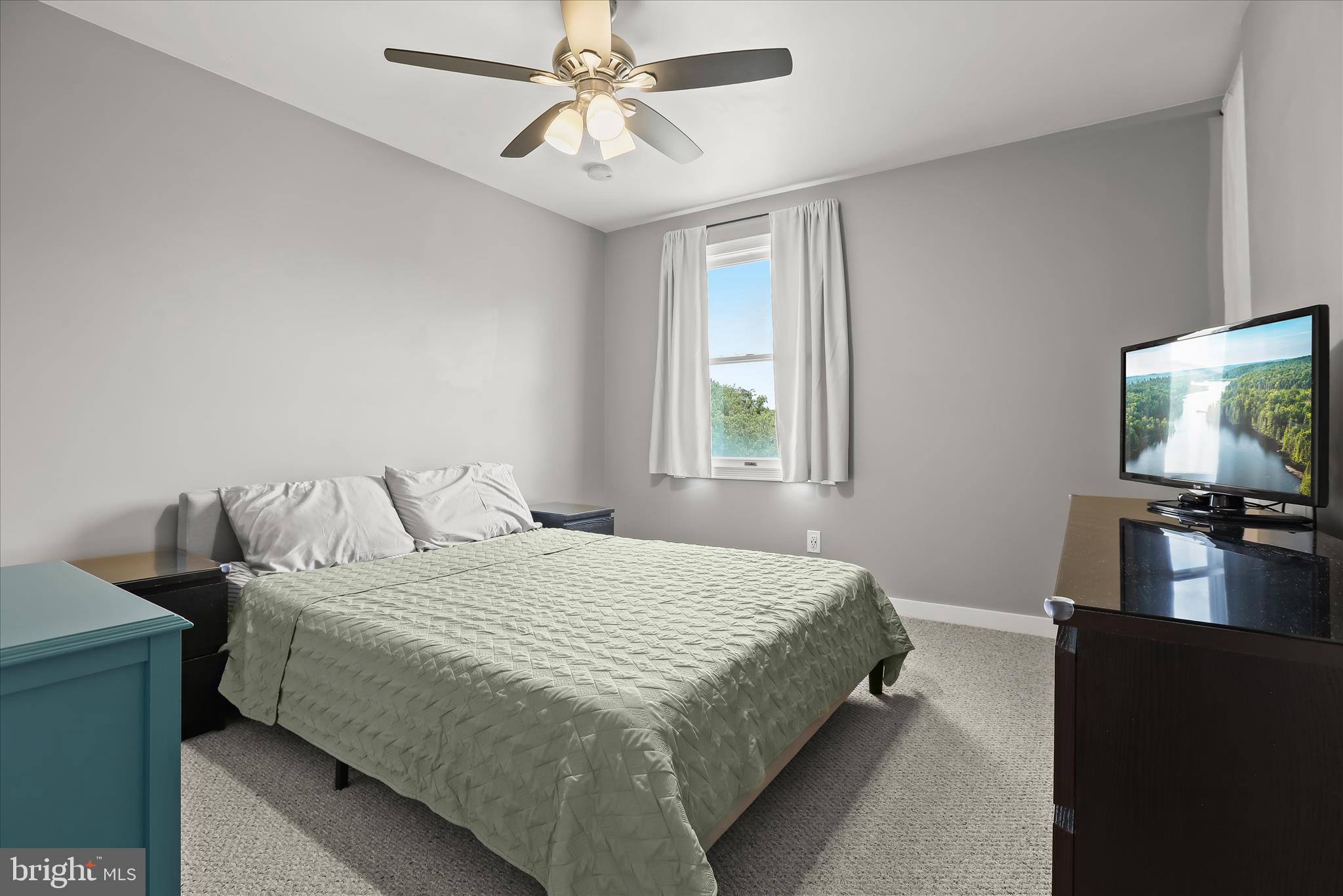 GRANDVIEW - Residential