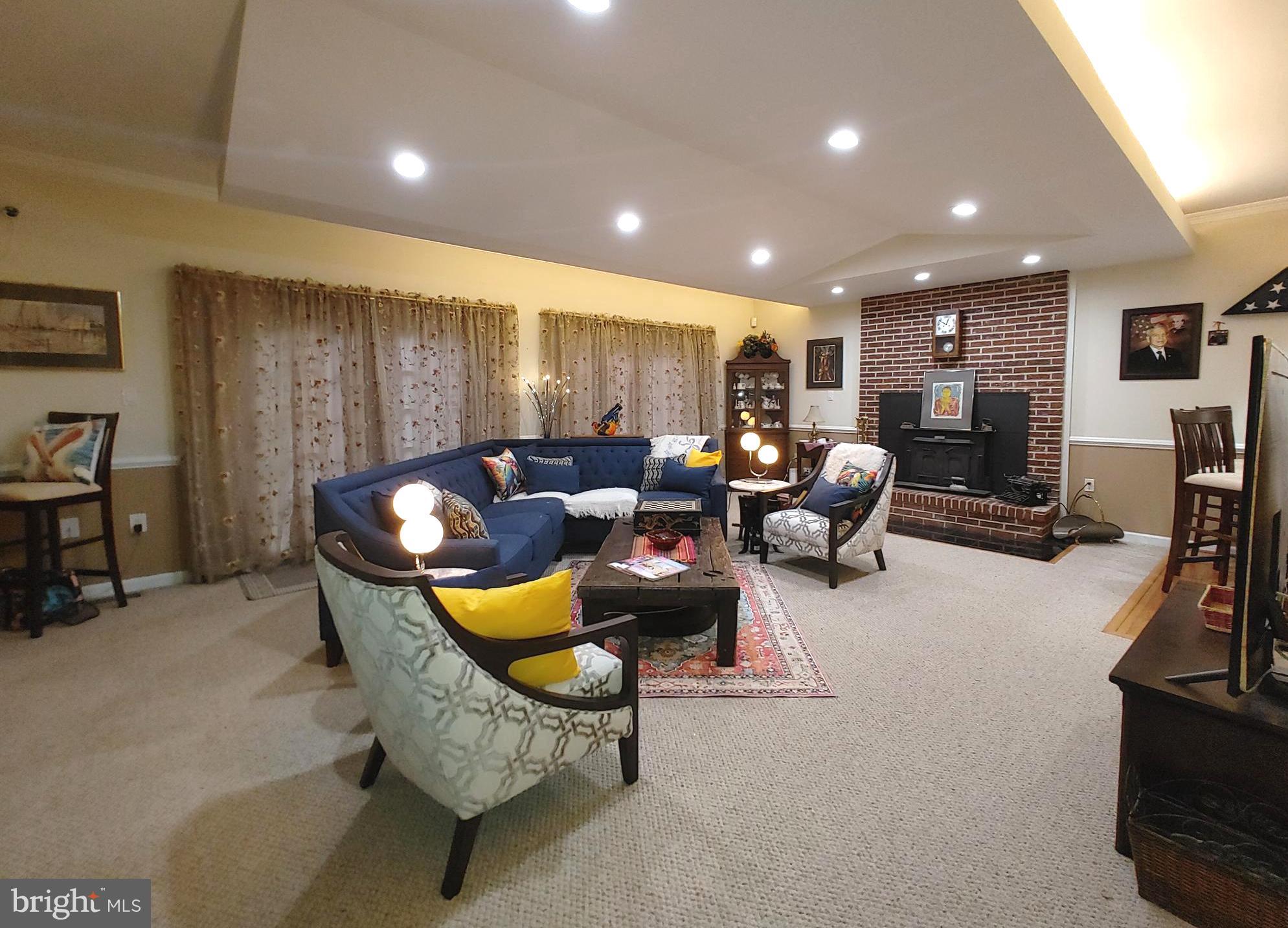 BIRCHWOOD - Residential