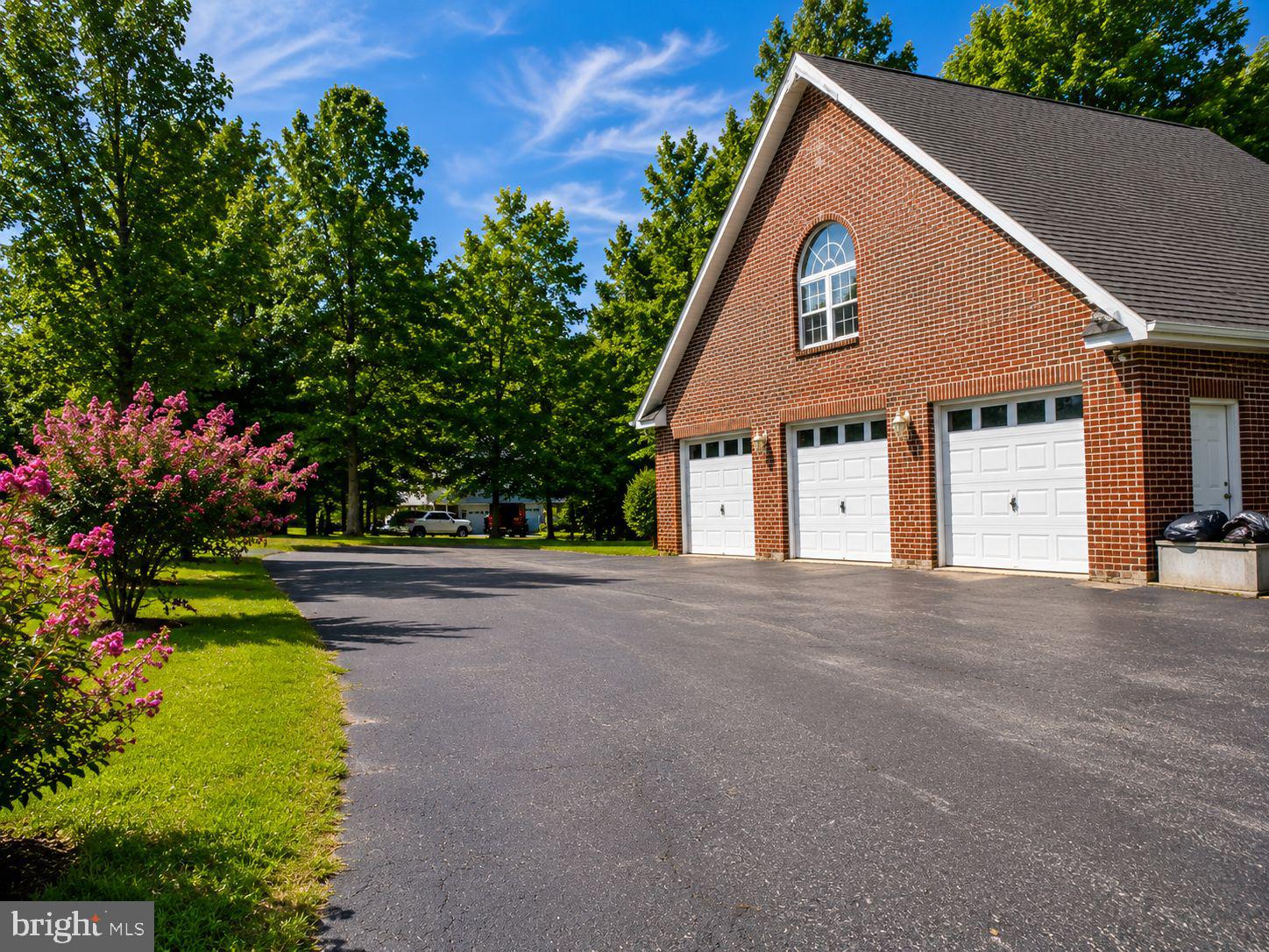 BIRCHWOOD - Residential