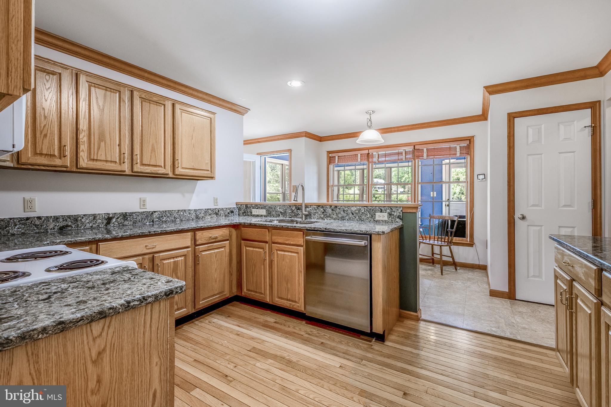 CENTENNIAL HILLS - Residential