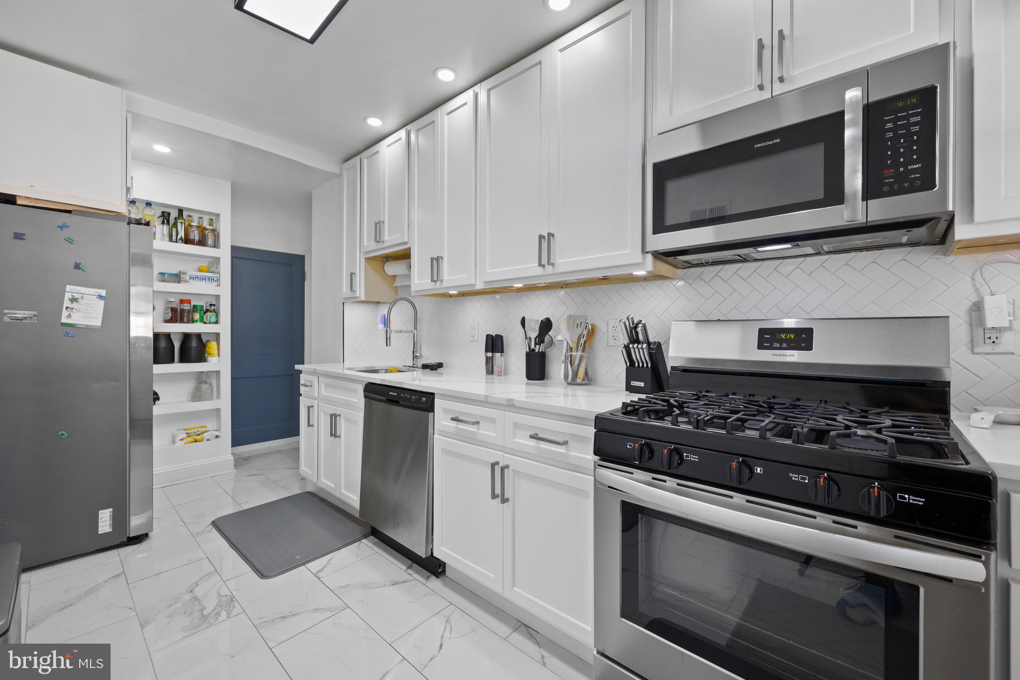 NEW NORTHWOOD - Residential