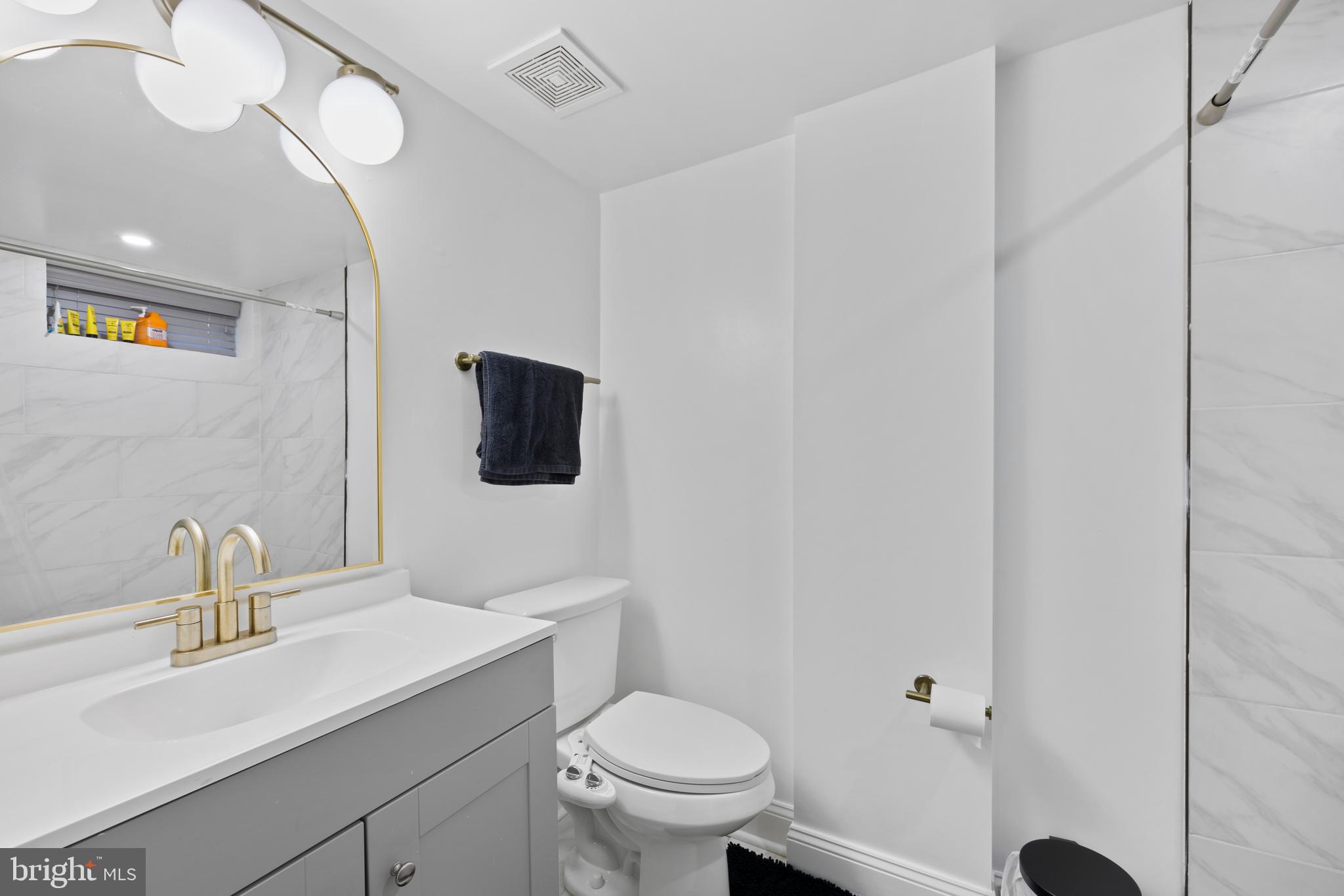 NEW NORTHWOOD - Residential