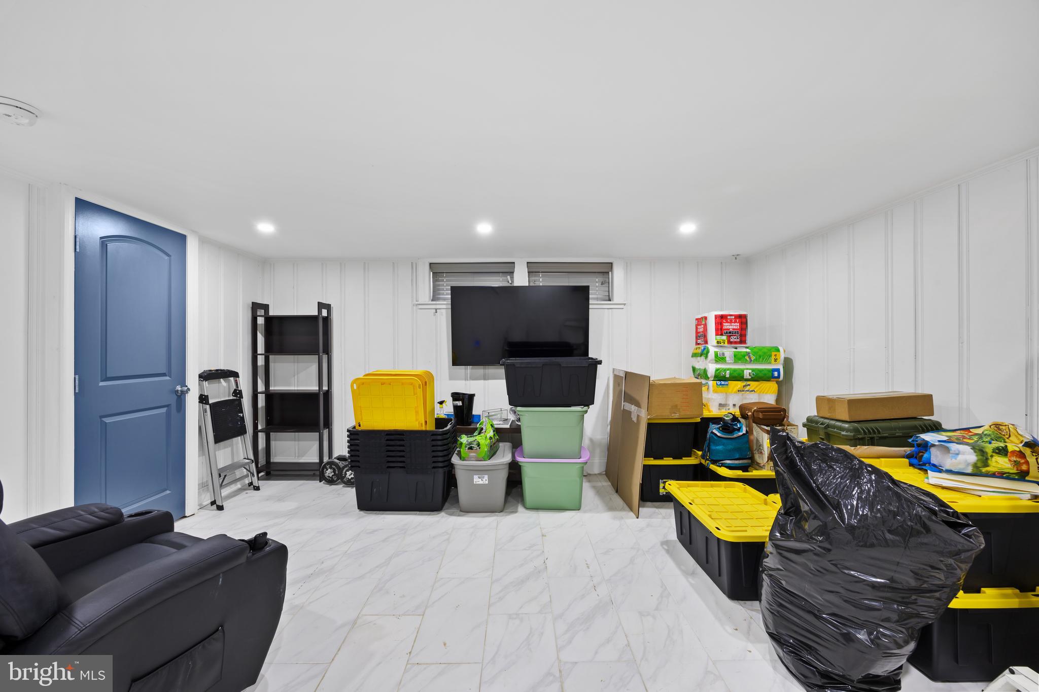 NEW NORTHWOOD - Residential