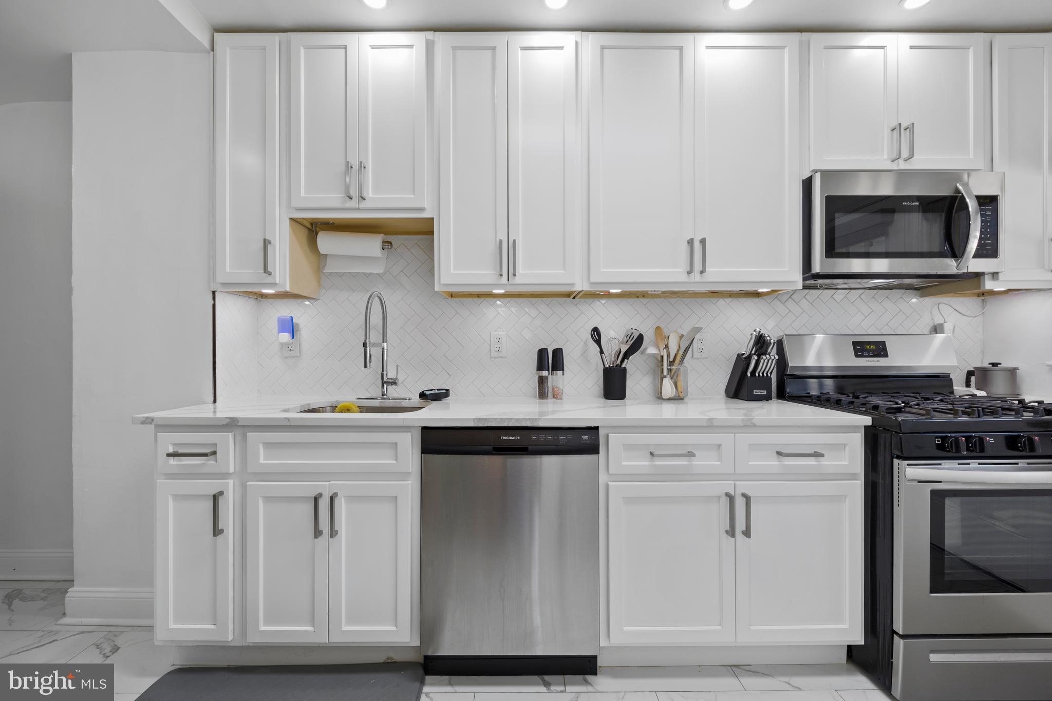 NEW NORTHWOOD - Residential