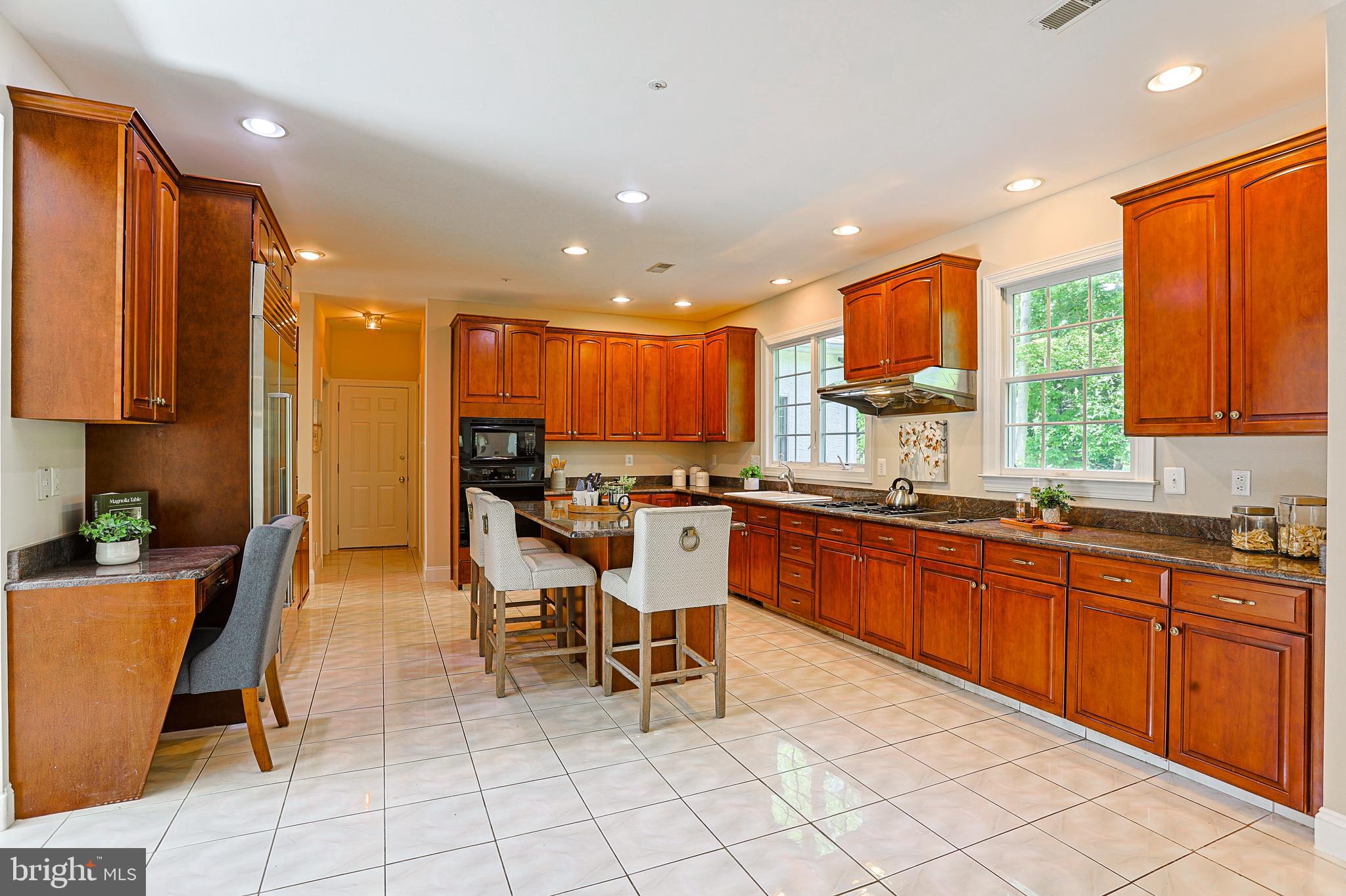 SPRINGTON CHASE - Residential