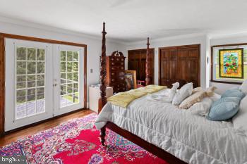MY LADY'S MANOR - Residential