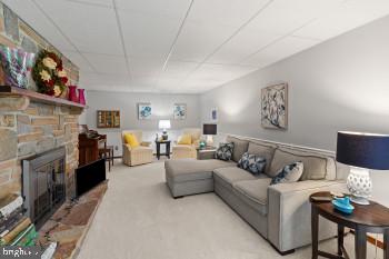 MY LADY'S MANOR - Residential