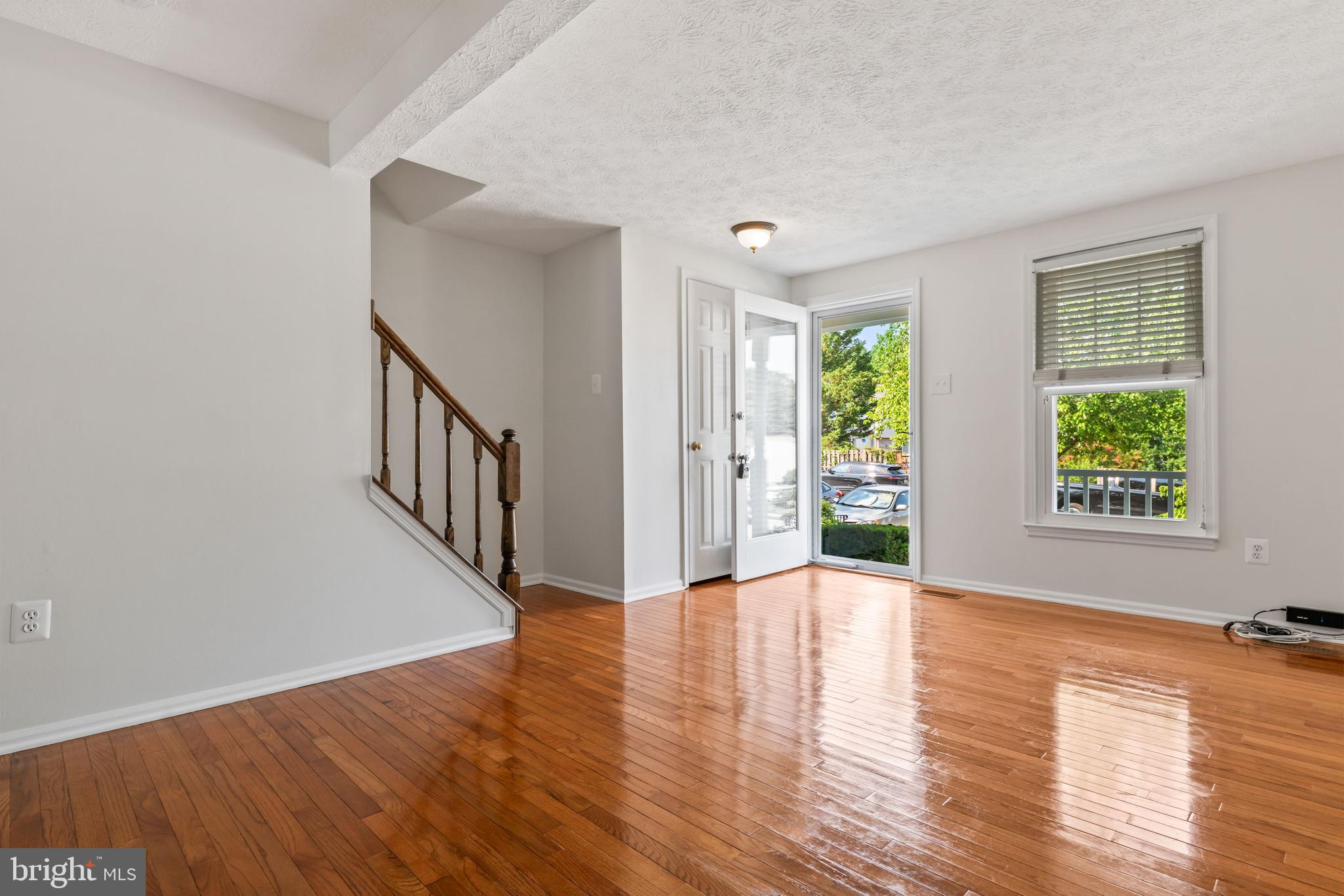 FEATHERHILL - Residential